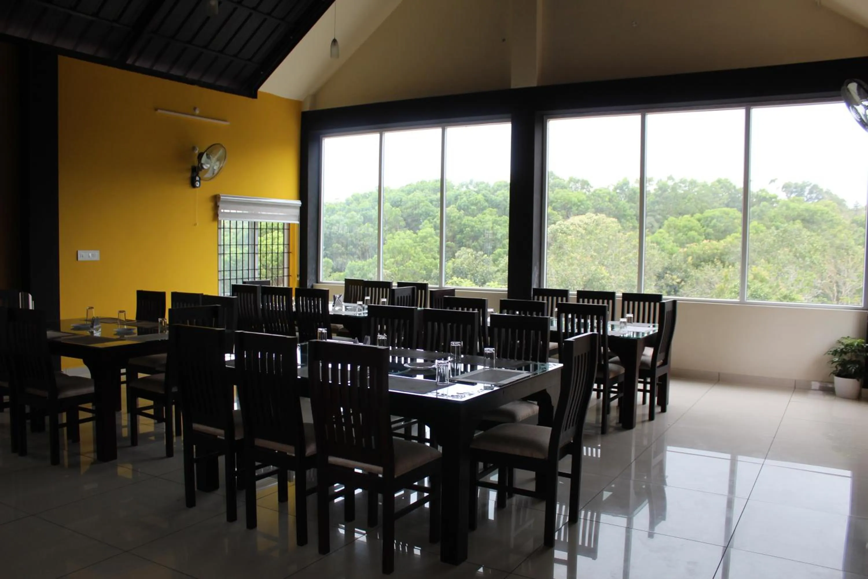 Restaurant/places to eat in Pine Clough Resort Vagamon