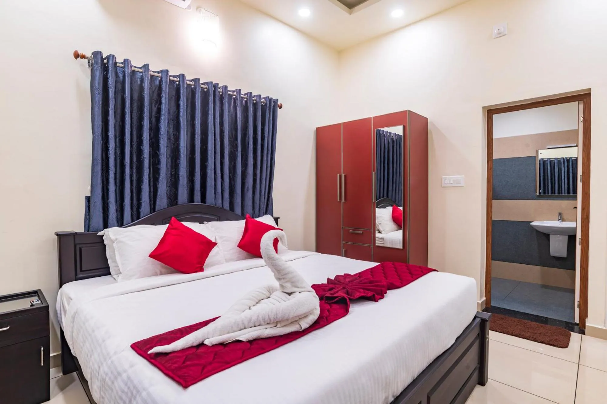 Bed in Pine Clough Resort Vagamon