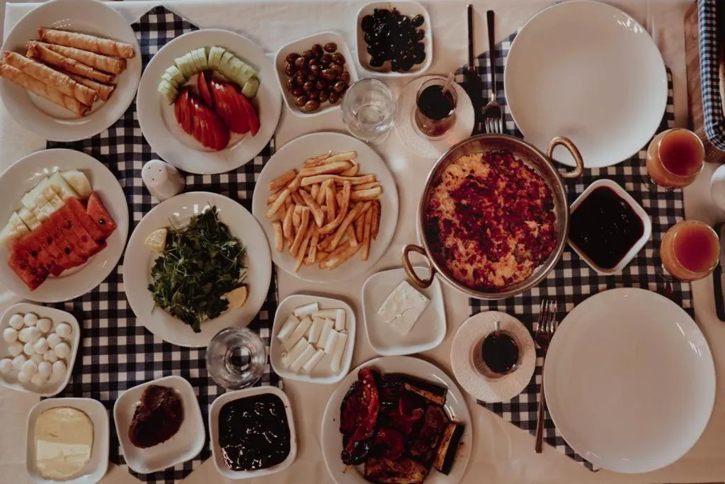 Food in BABIL ANTIQUE HOTEL