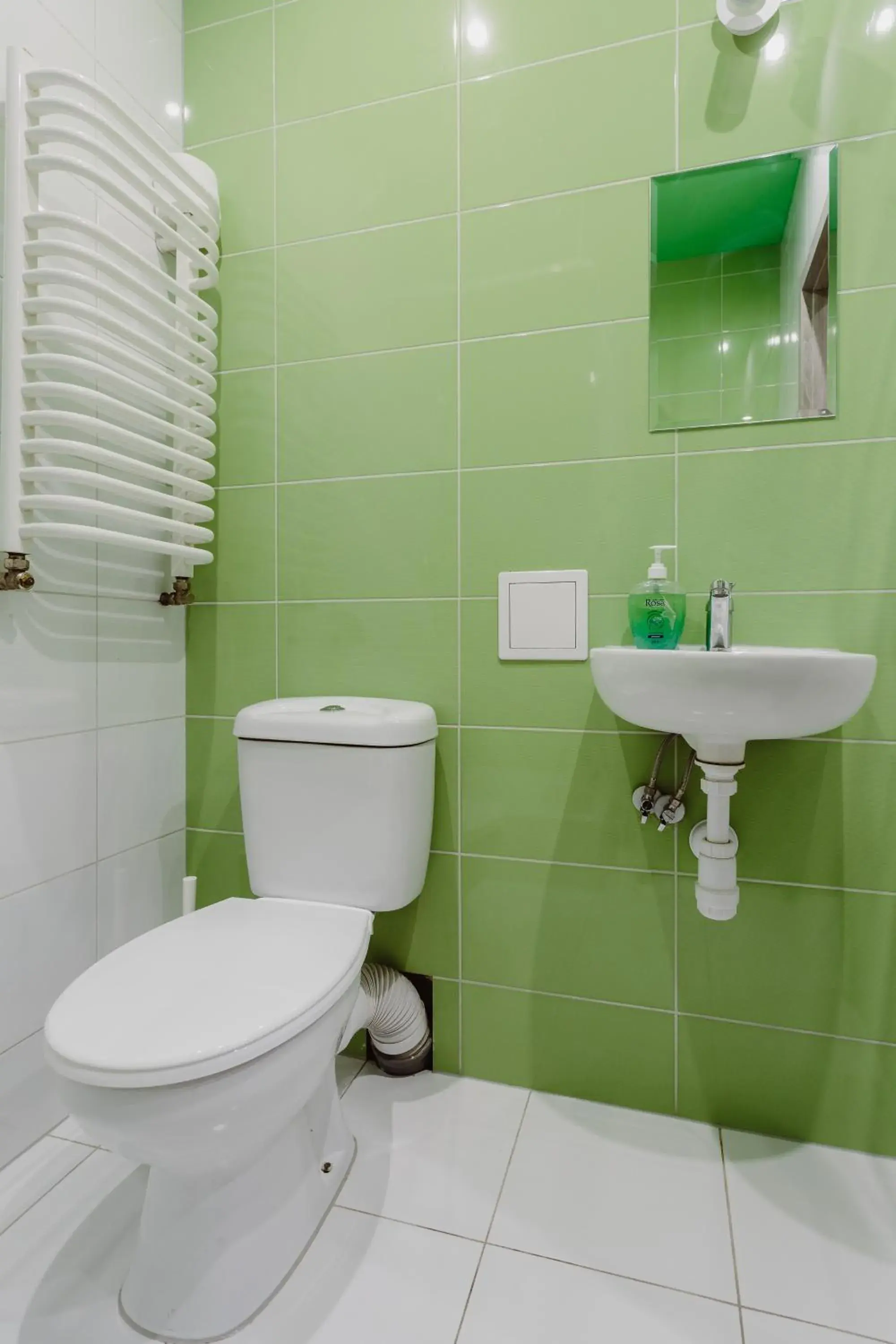 Twin Room with Shared Bathroom in Hostel Tara Twin Room with Shared Bathroom in Hostel Tara
