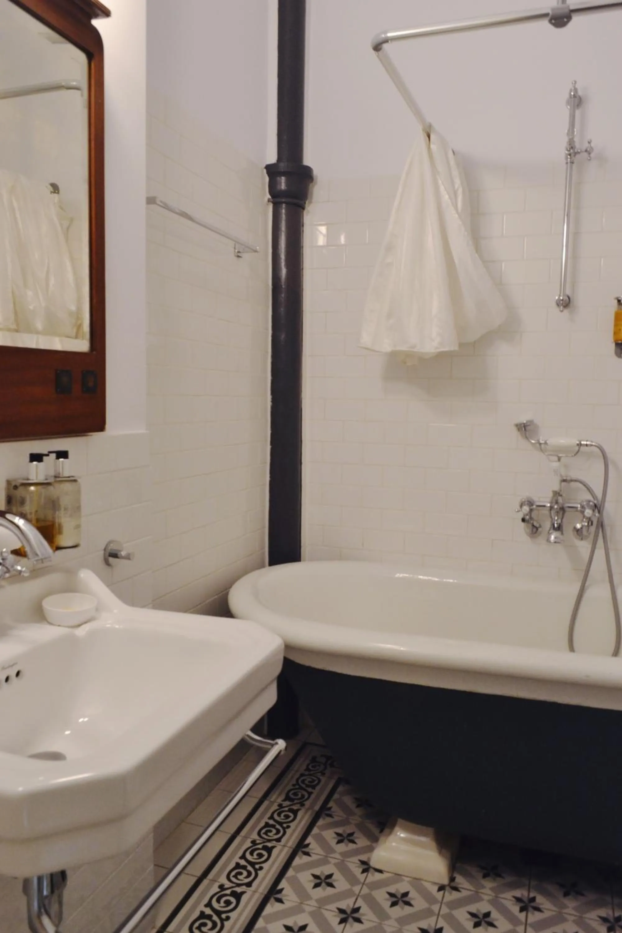 Bathroom in Chopin Boutique