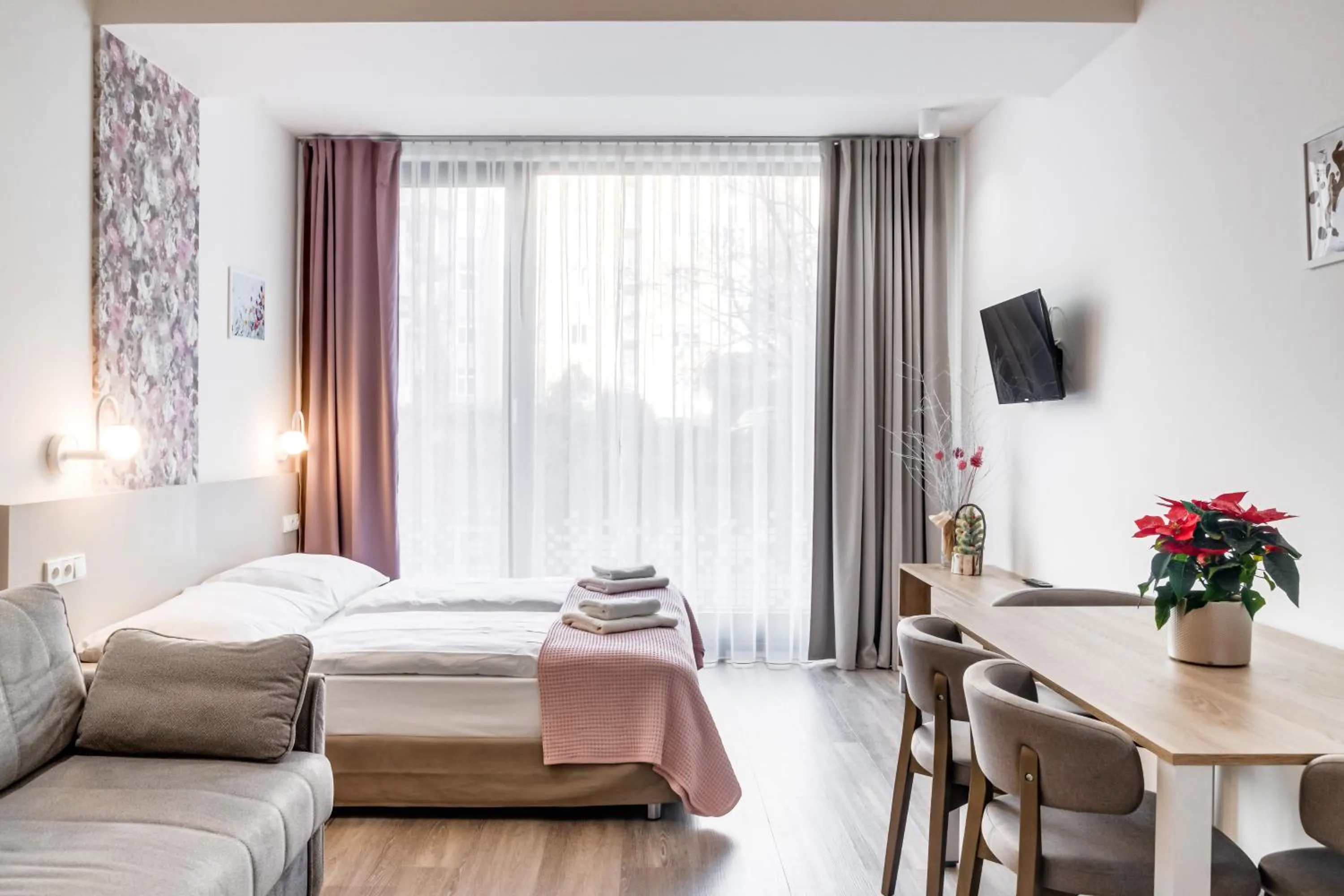 room service, Bed in Kora Apartments