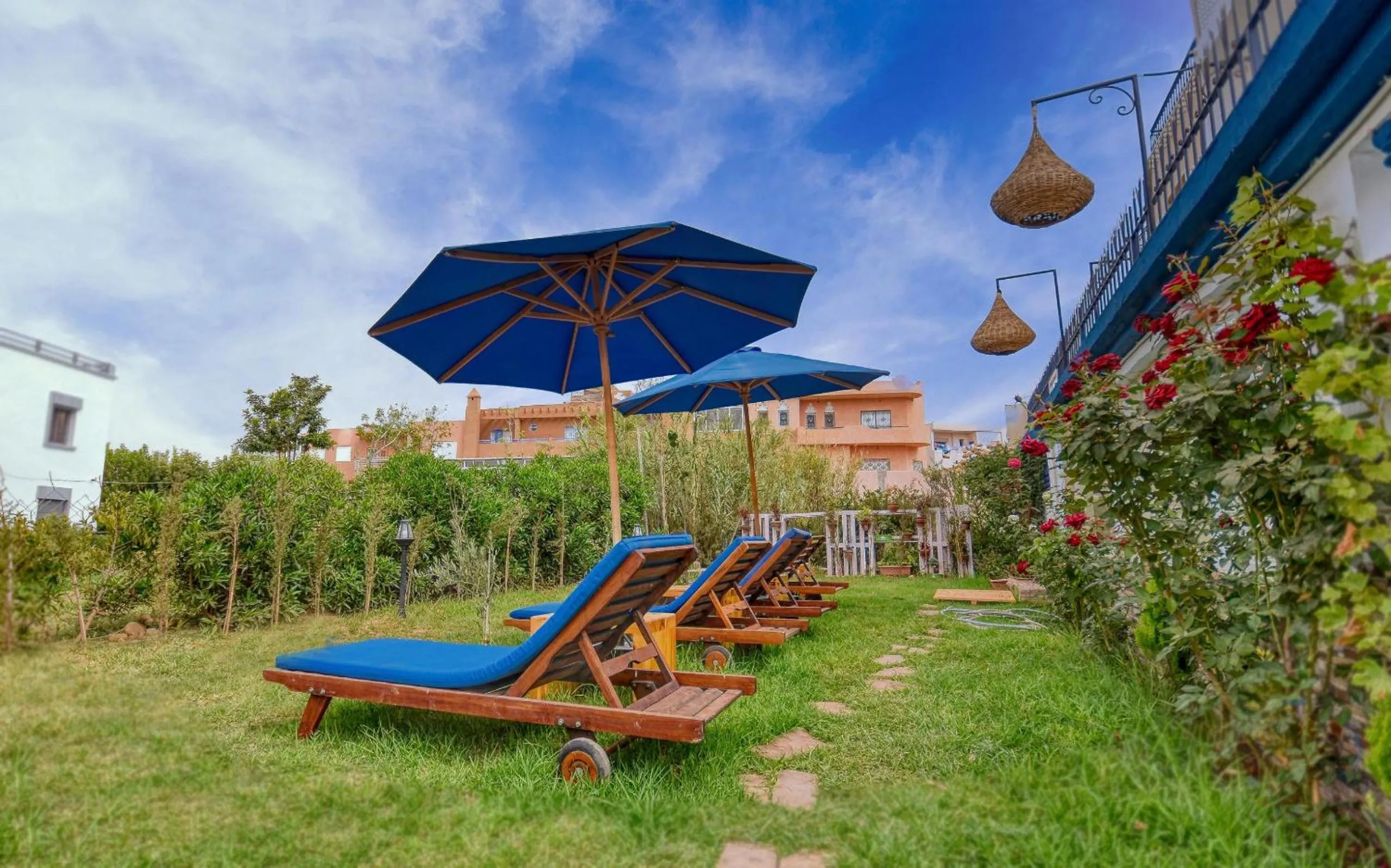 Garden in BLUE WAVE LODGE