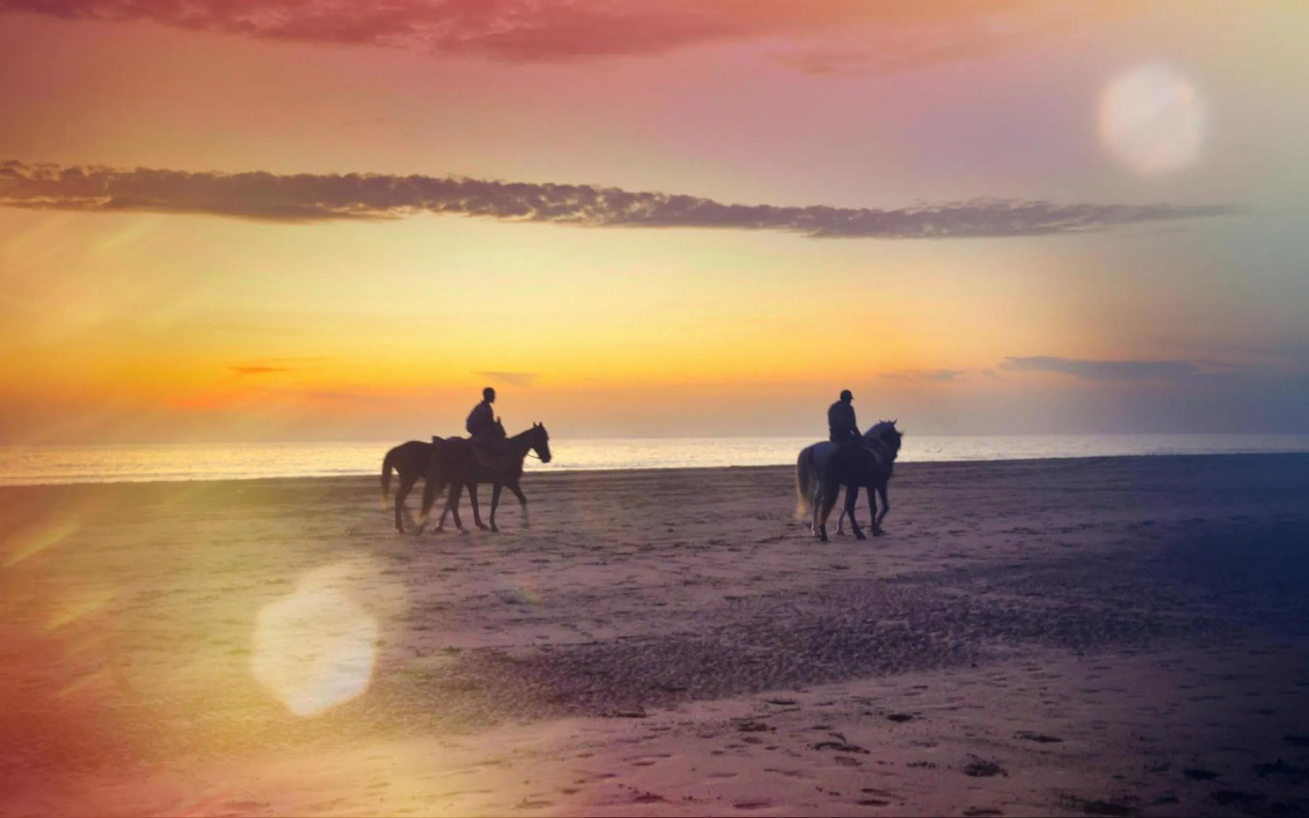 Beach in BLUE WAVE LODGE