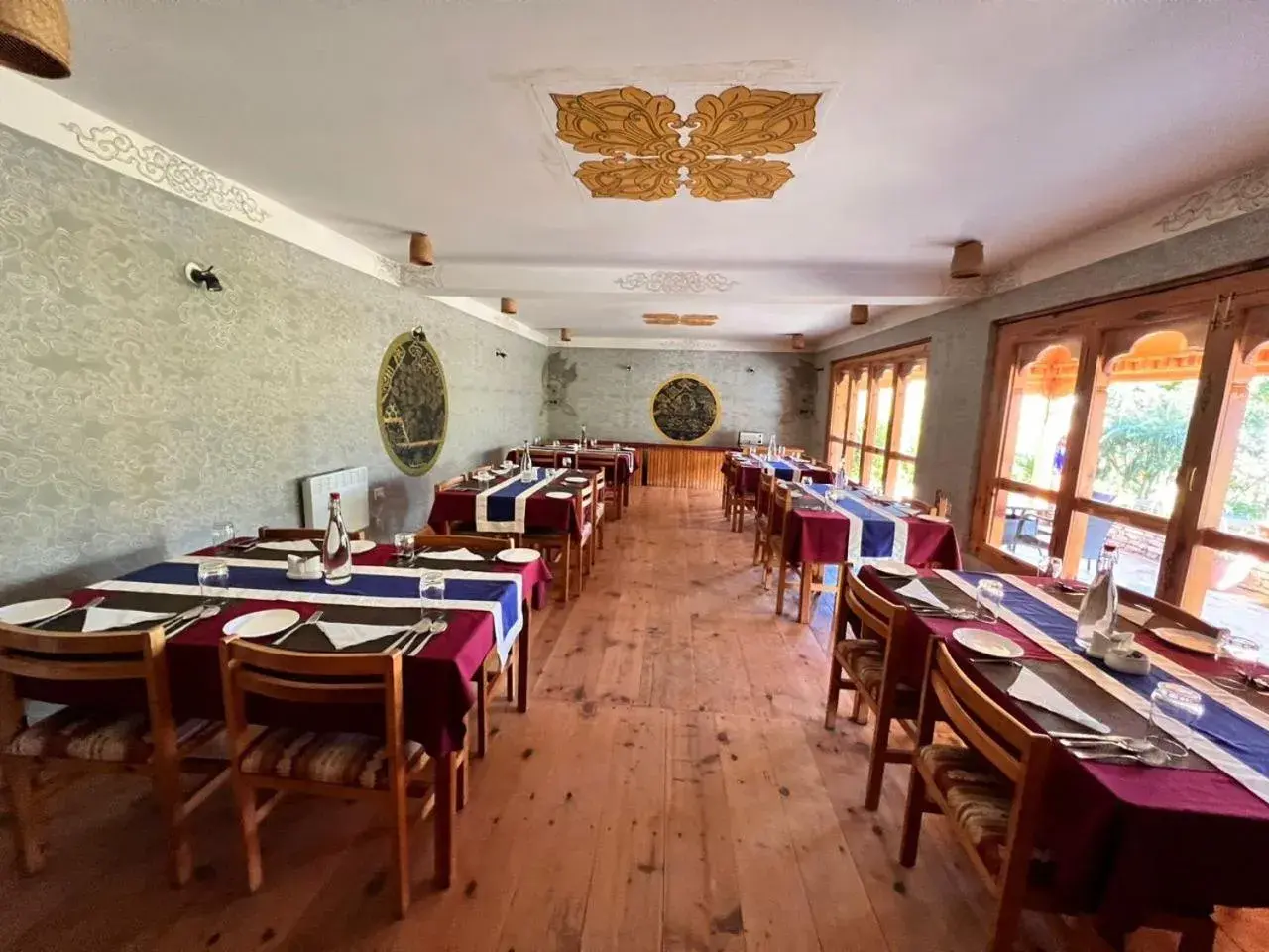 Restaurant/places to eat in Rema Resort Restaurant/places to eat in Rema Resort