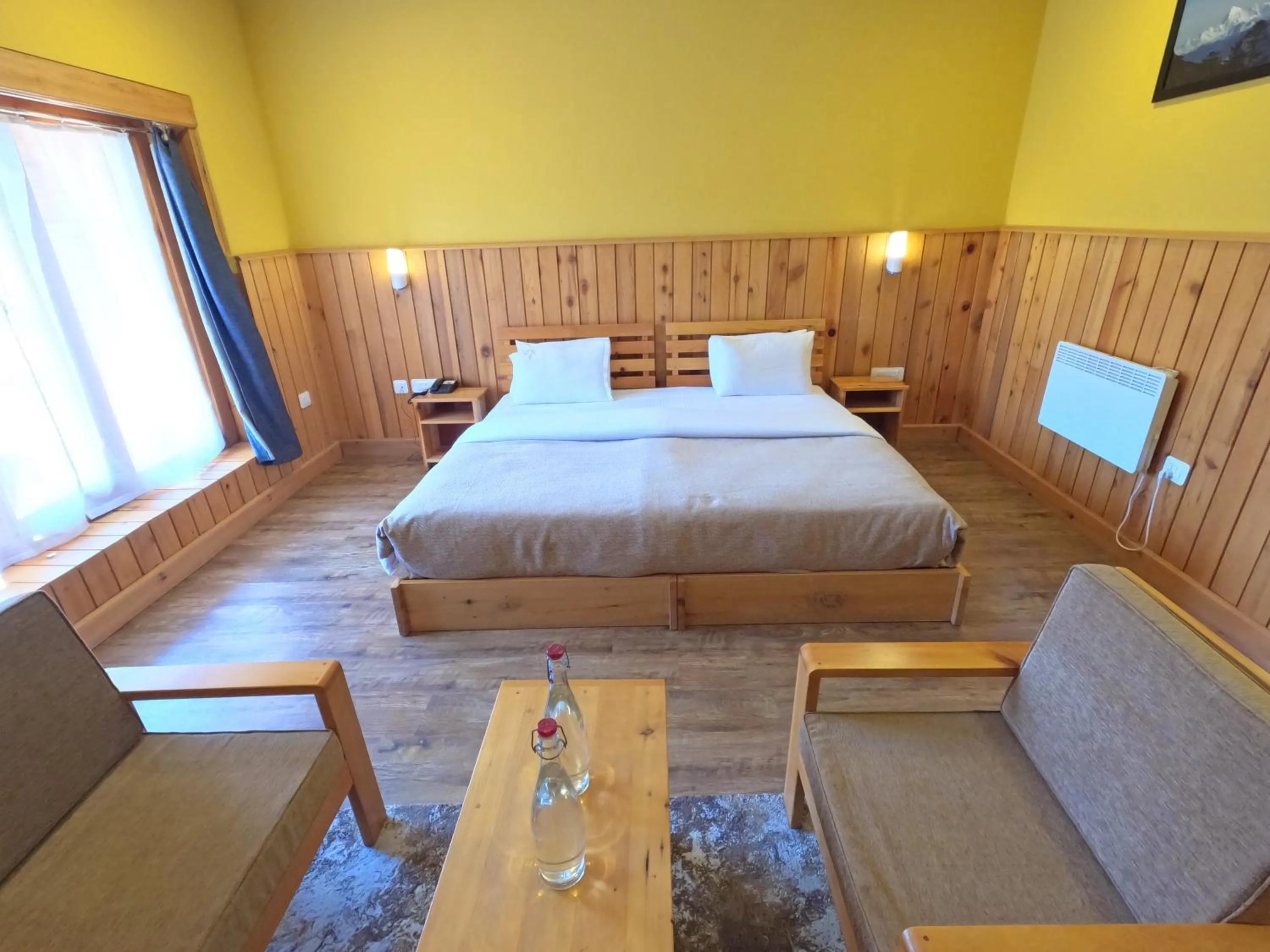 Photo of the whole room, Bed in Rema Resort
