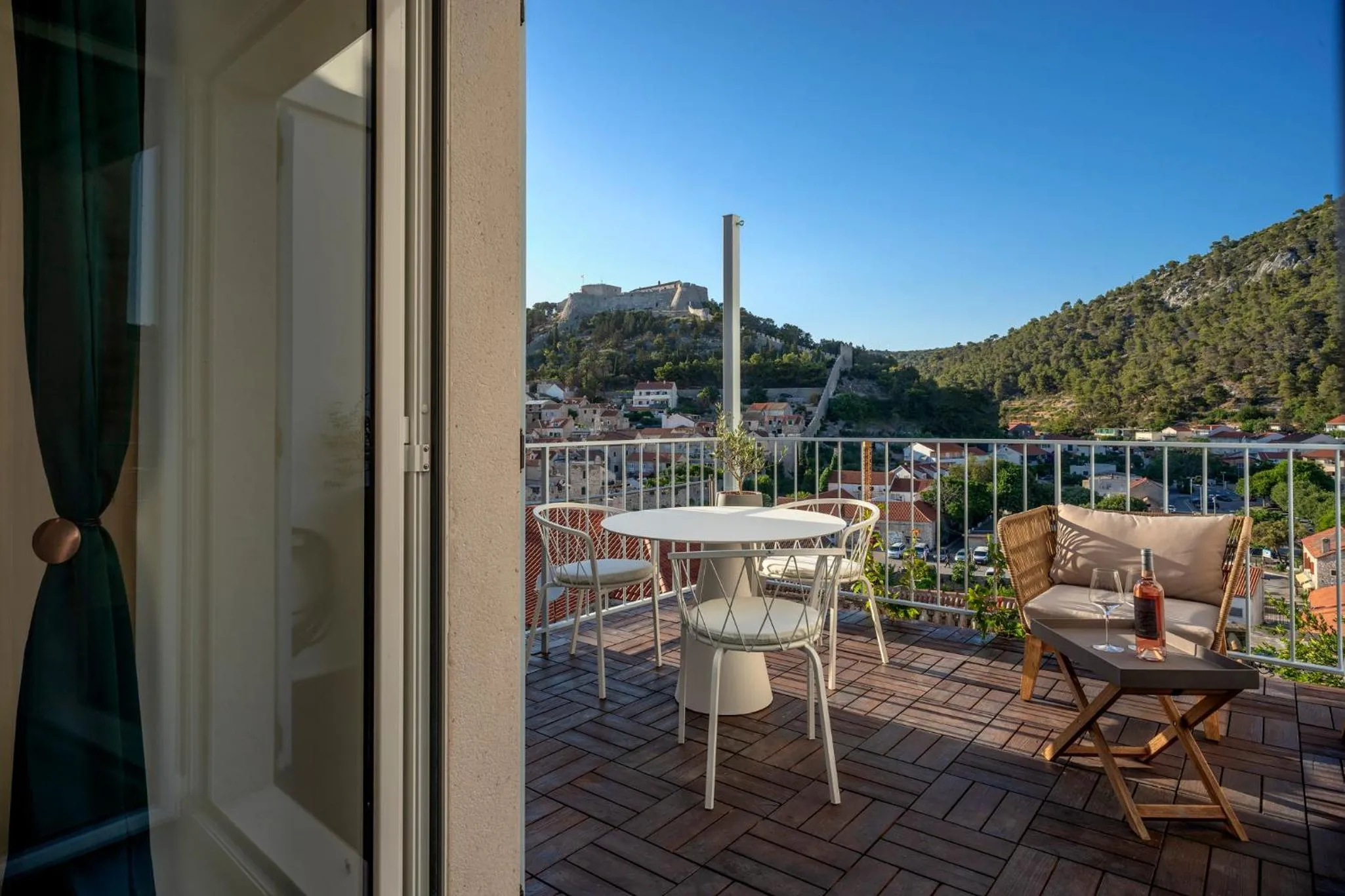 Patio in Good vibrations in center 80m2 for 2 GLAVICA