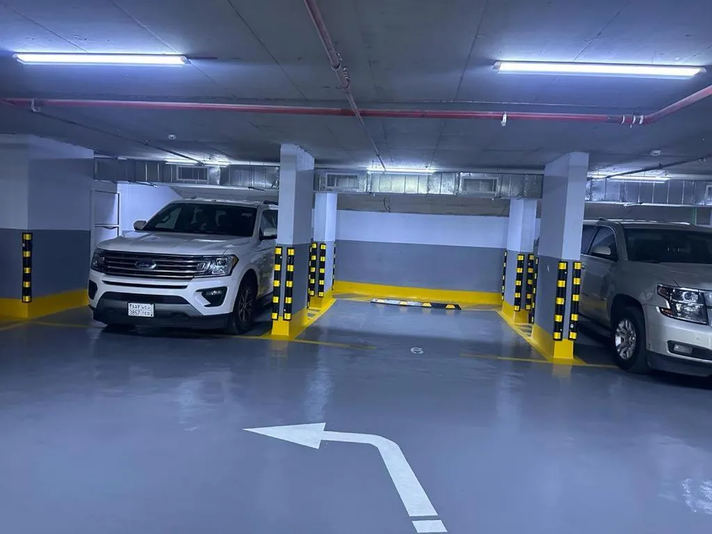 Parking in Qasr Al Sahab Hotel Makkah