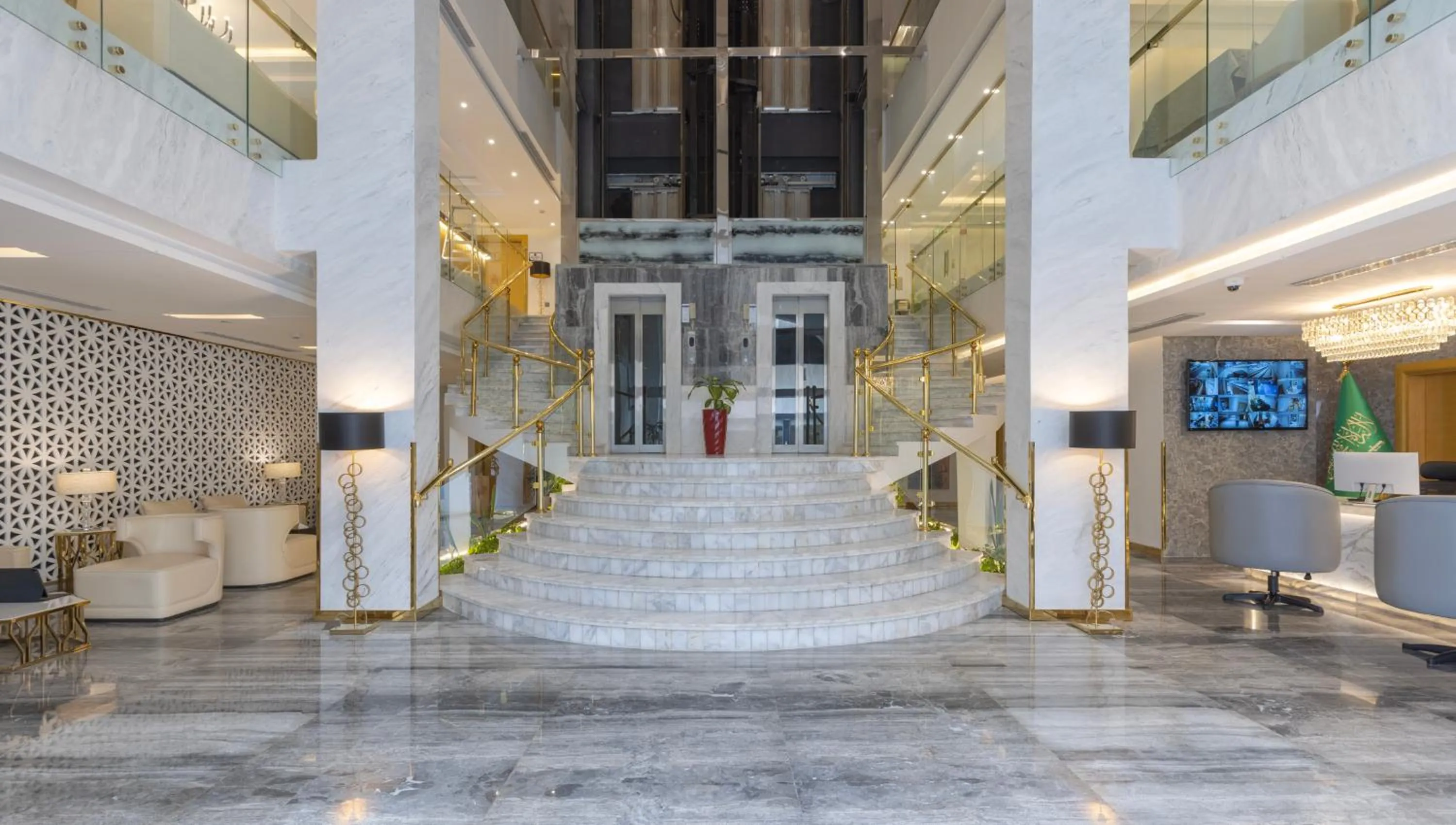 Lobby or reception in Qasr Al Sahab Hotel Makkah