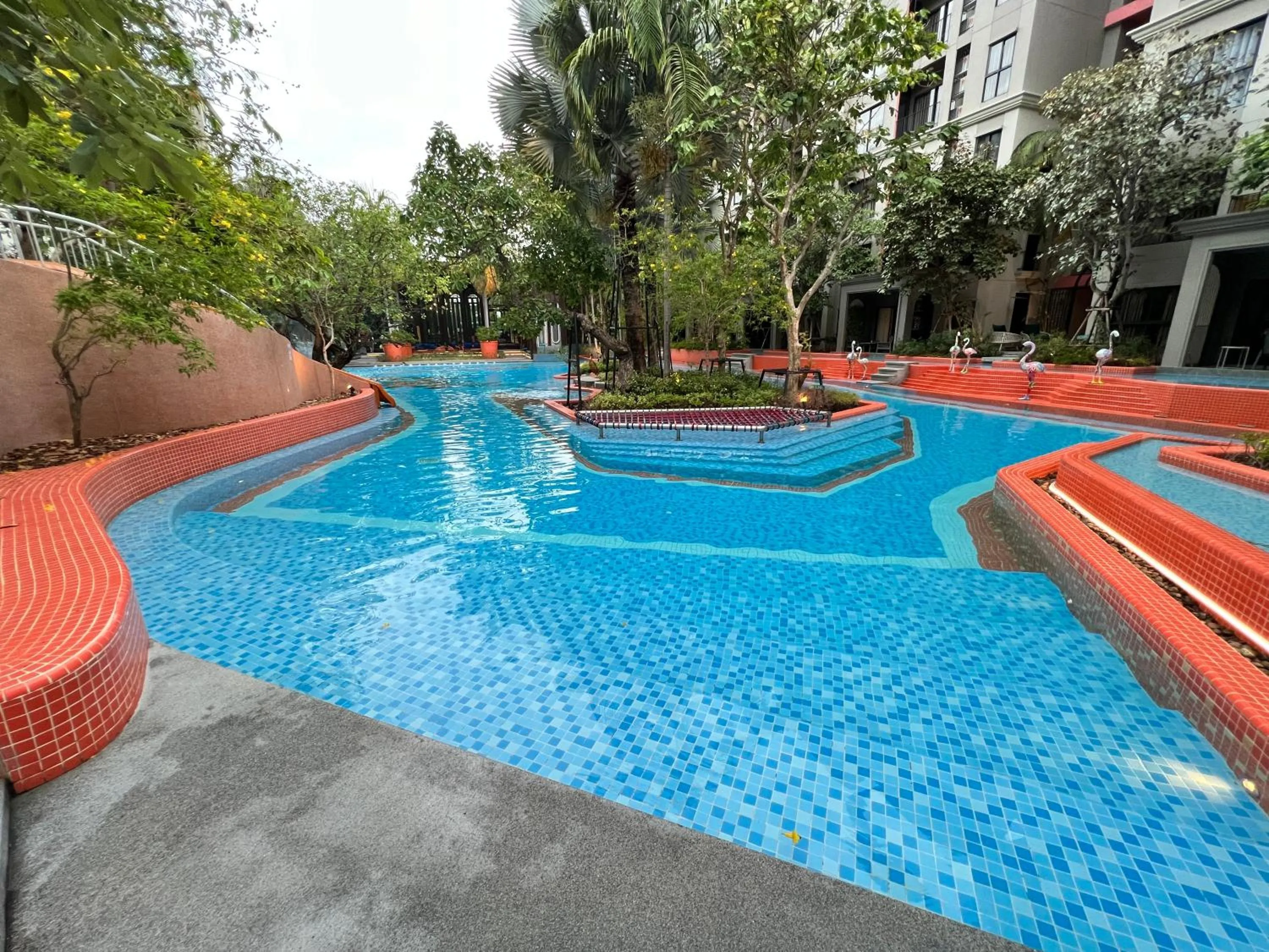 LA Beachfront Relaxation HuaHin by RT258