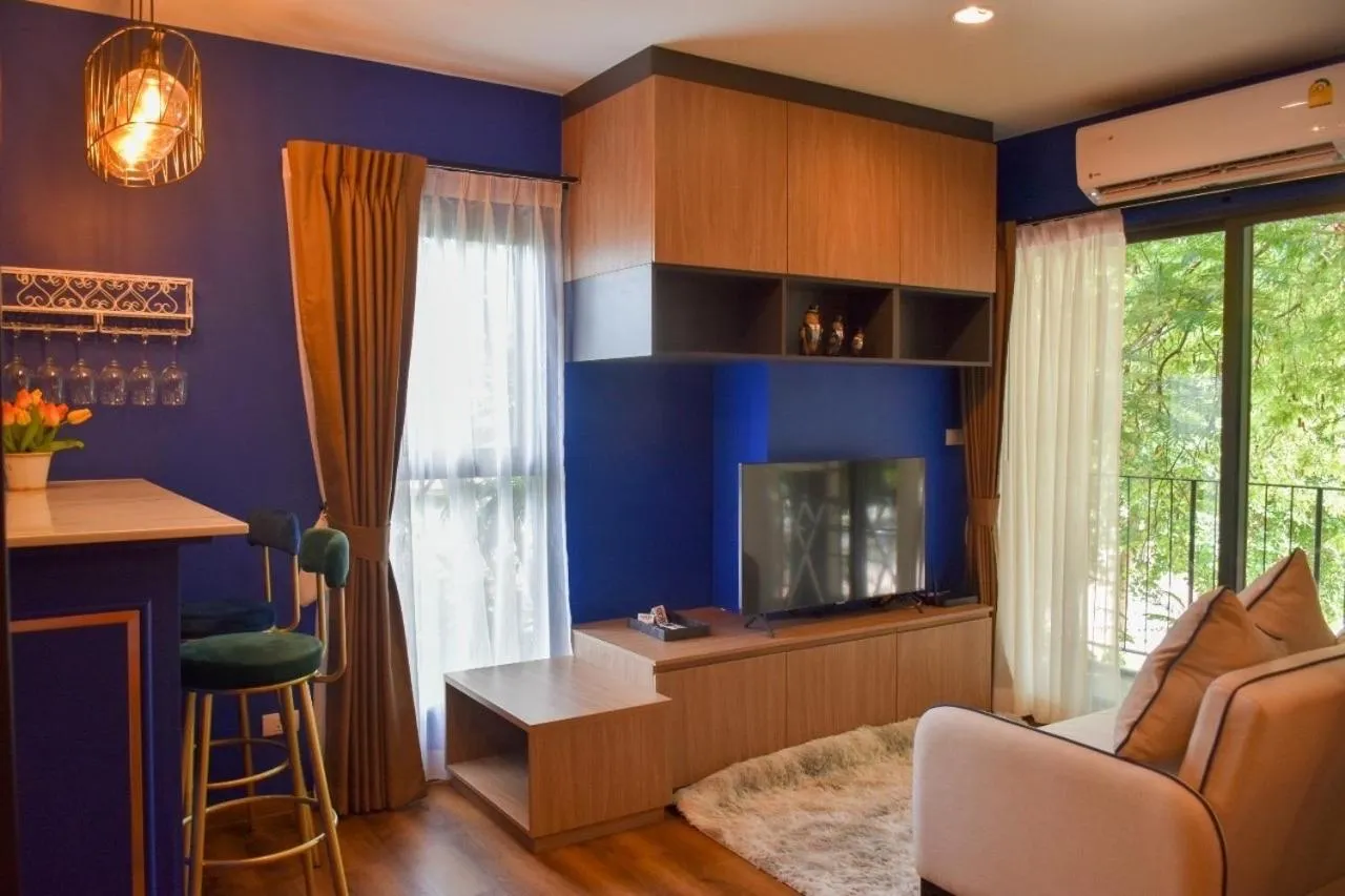 LA Beachfront Relaxation HuaHin by RT258