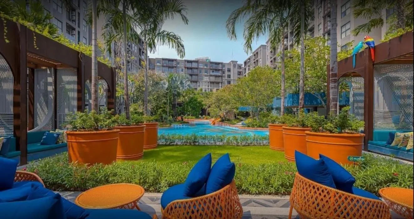 LA Beachfront Relaxation HuaHin by RT258