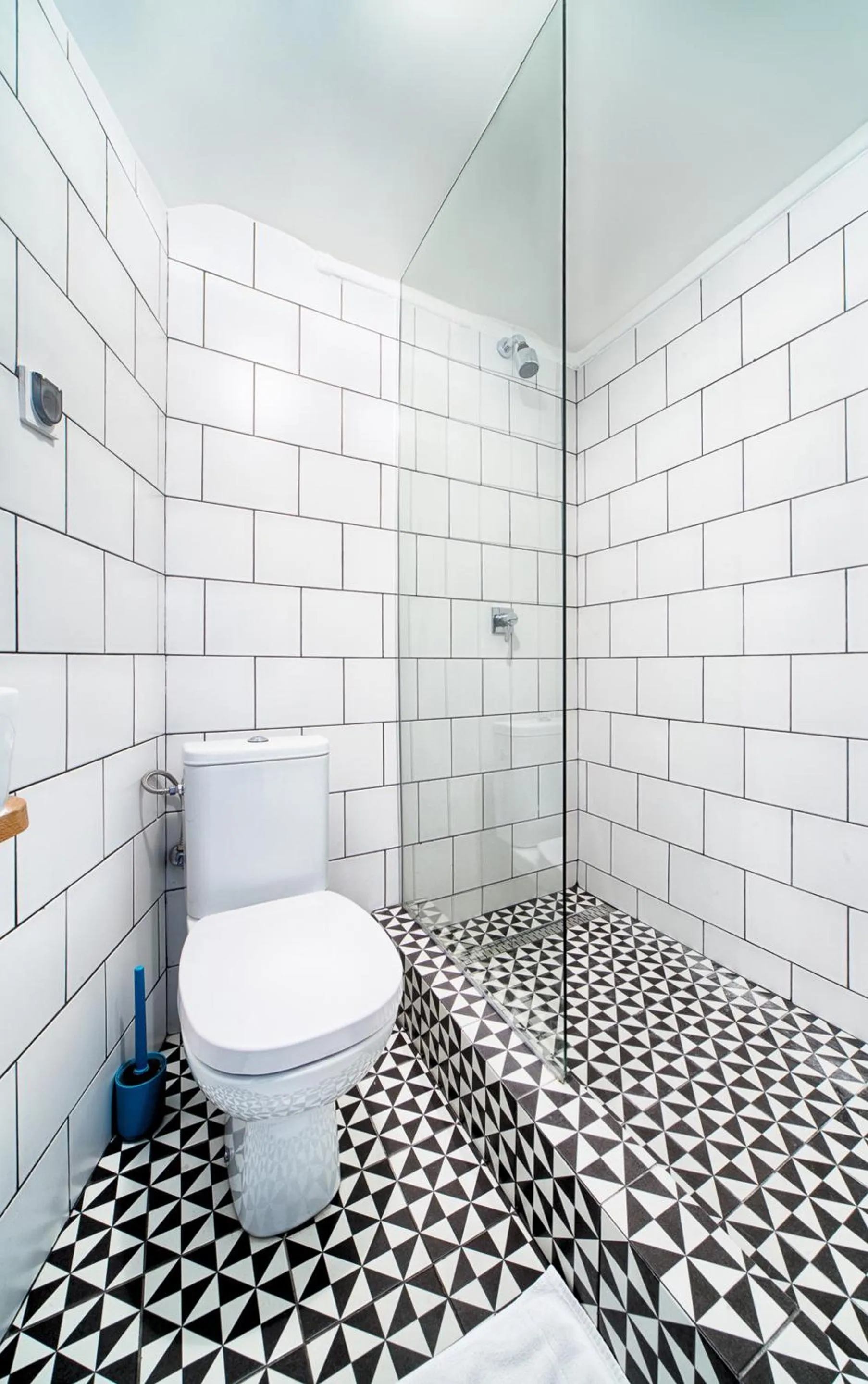 Bathroom in Old Town Kanonia Hostel & Apartments