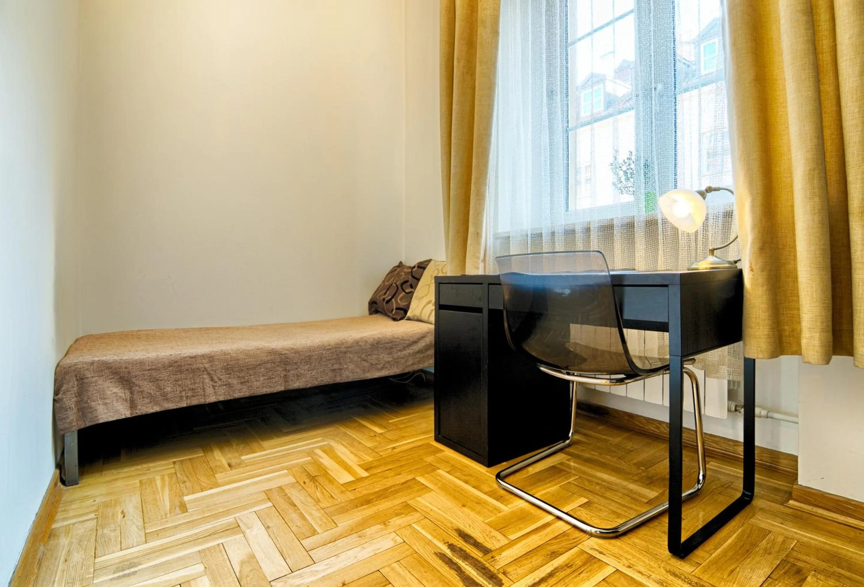 Bedroom, Bed in Old Town Kanonia Hostel & Apartments