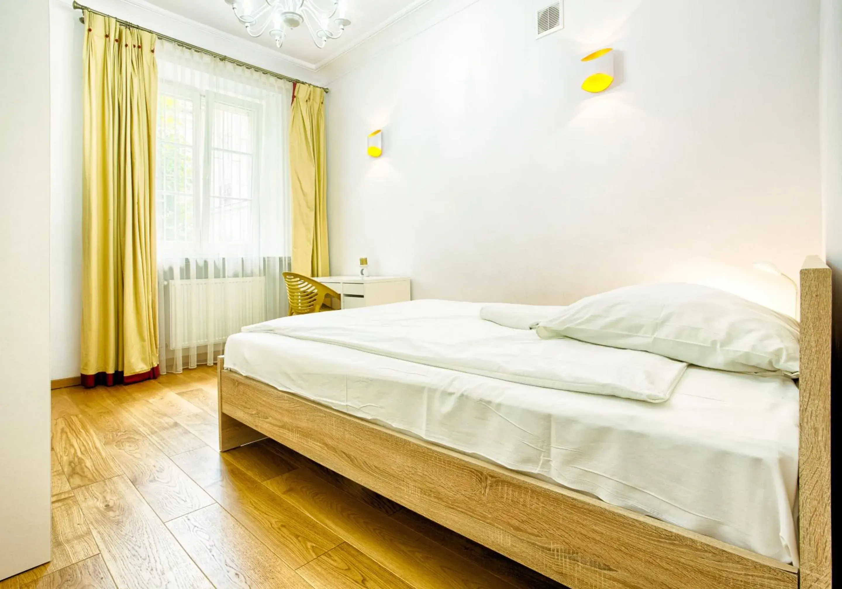 Bedroom, Bed in Old Town Kanonia Hostel & Apartments Bedroom, Bed in Old Town Kanonia Hostel & Apartments