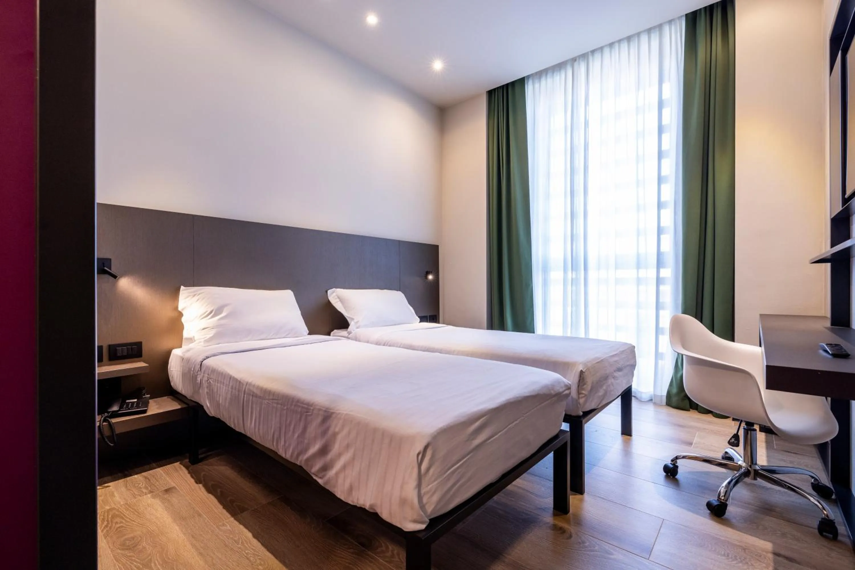 Bedroom, Bed in Hotel degli Arcimboldi