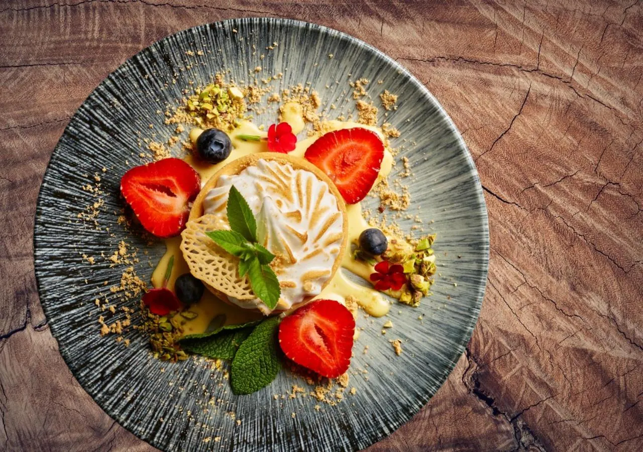 Restaurant/places to eat in Hotel Anders