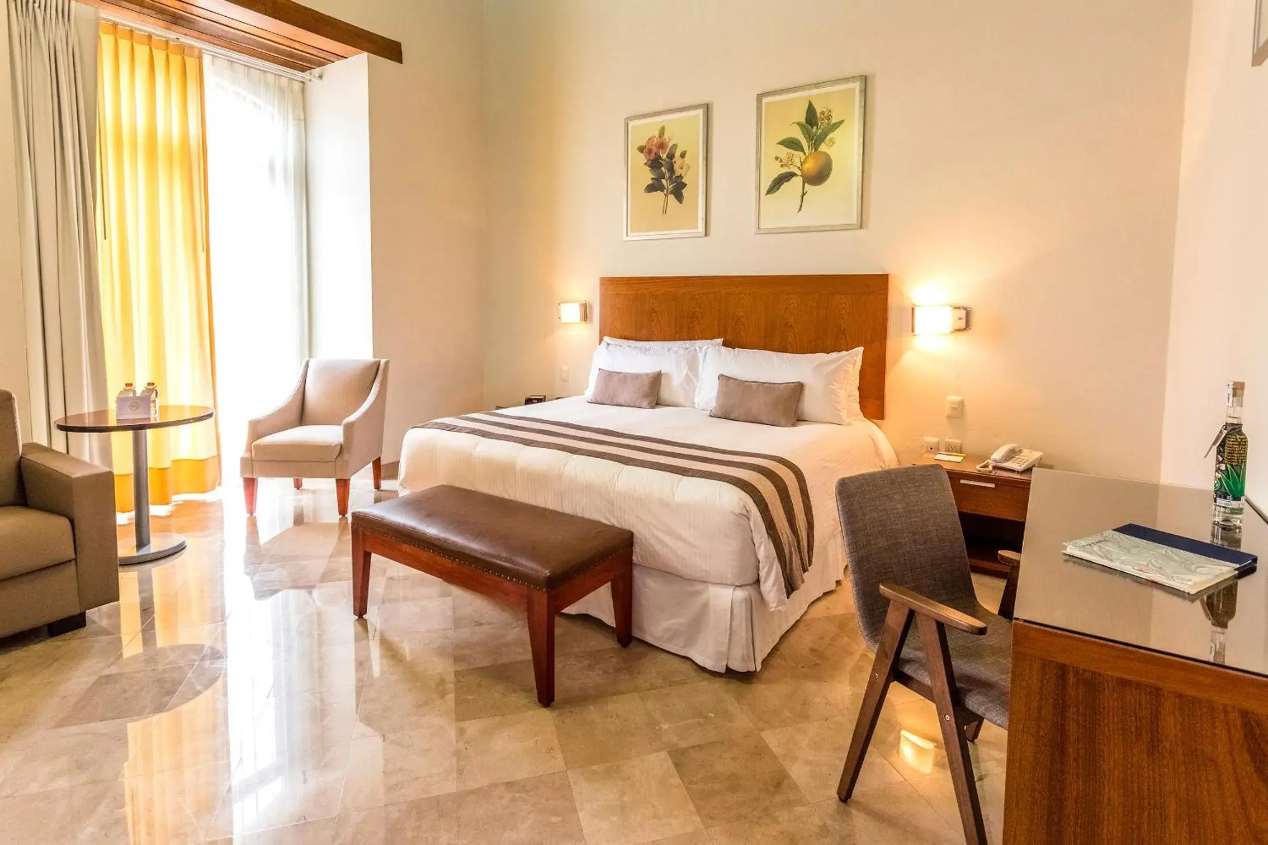 Bedroom, Bed in Hotel Parador de Alcalá Bedroom, Bed in Hotel Parador de Alcalá