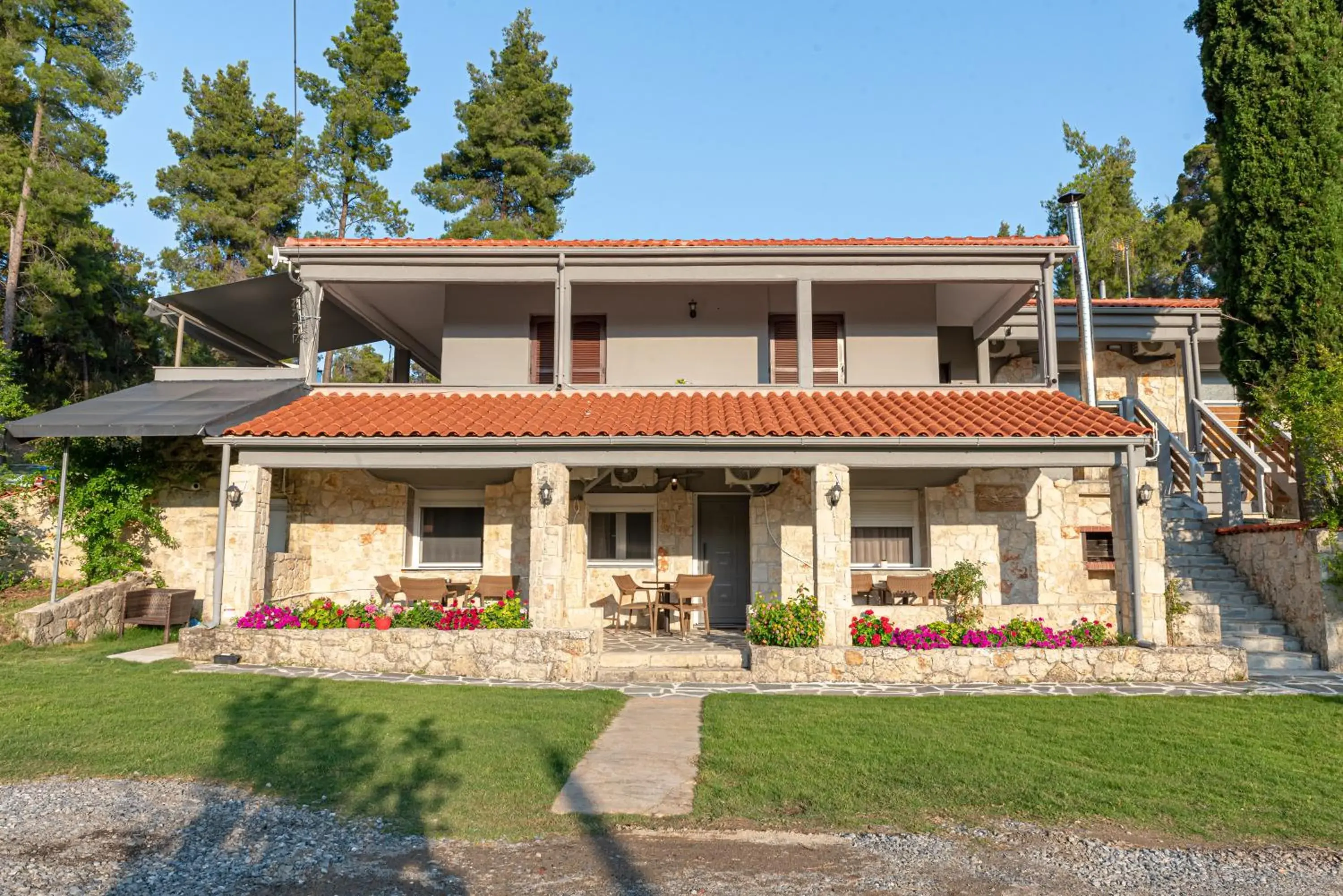 Medusa Rooms Medusa Rooms