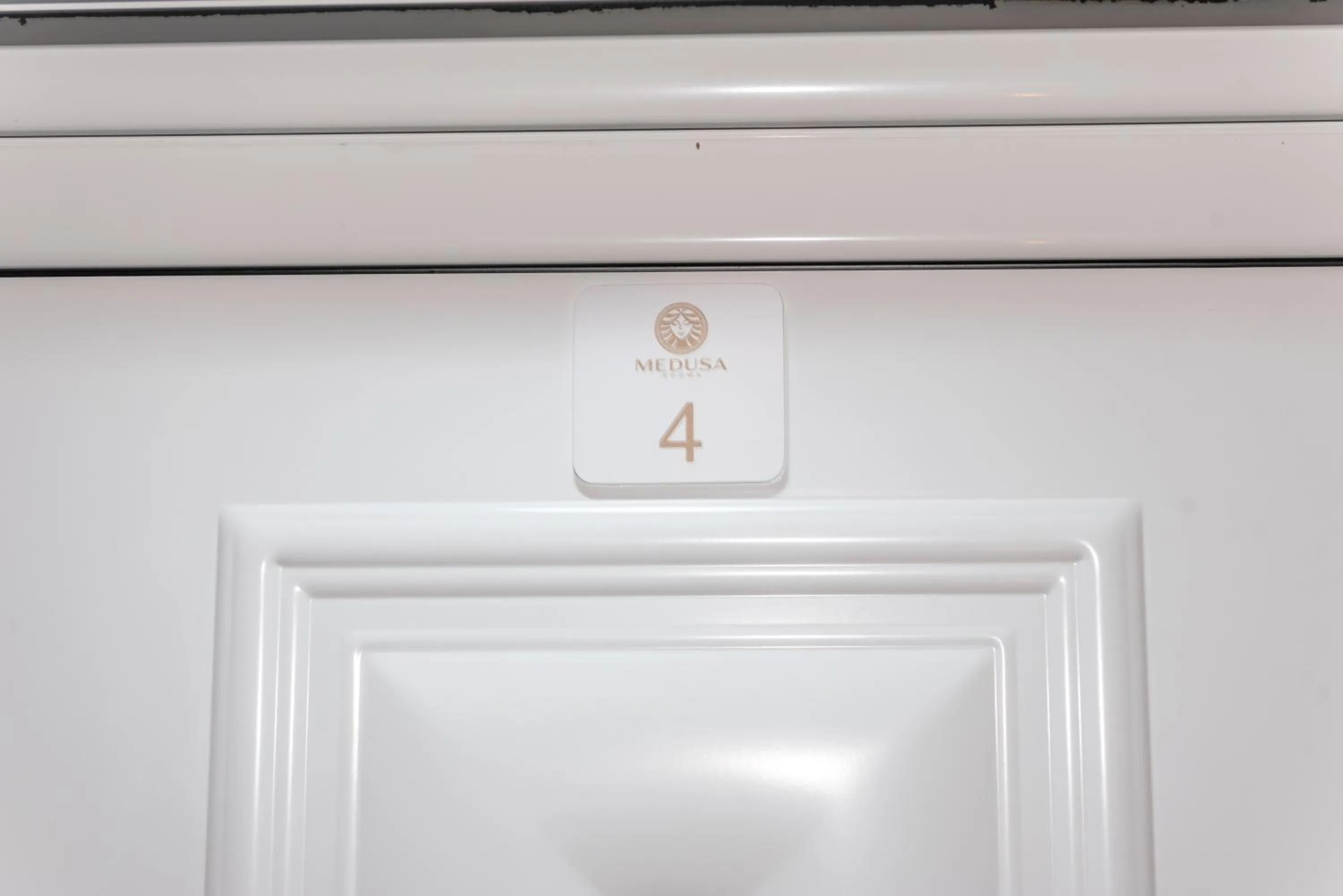 Facade/entrance in Medusa Rooms