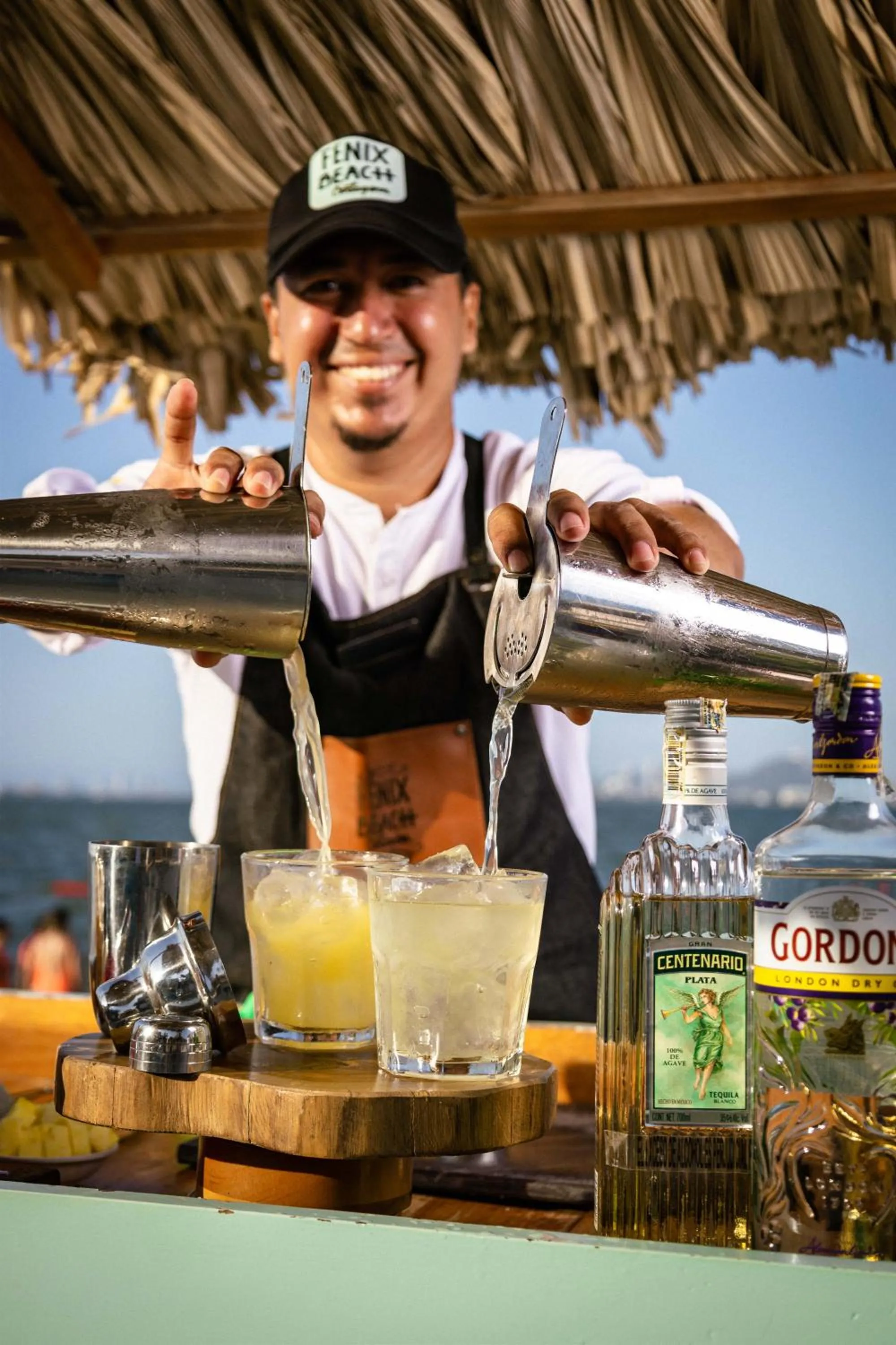 Alcoholic drinks in Fenix Beach Cartagena