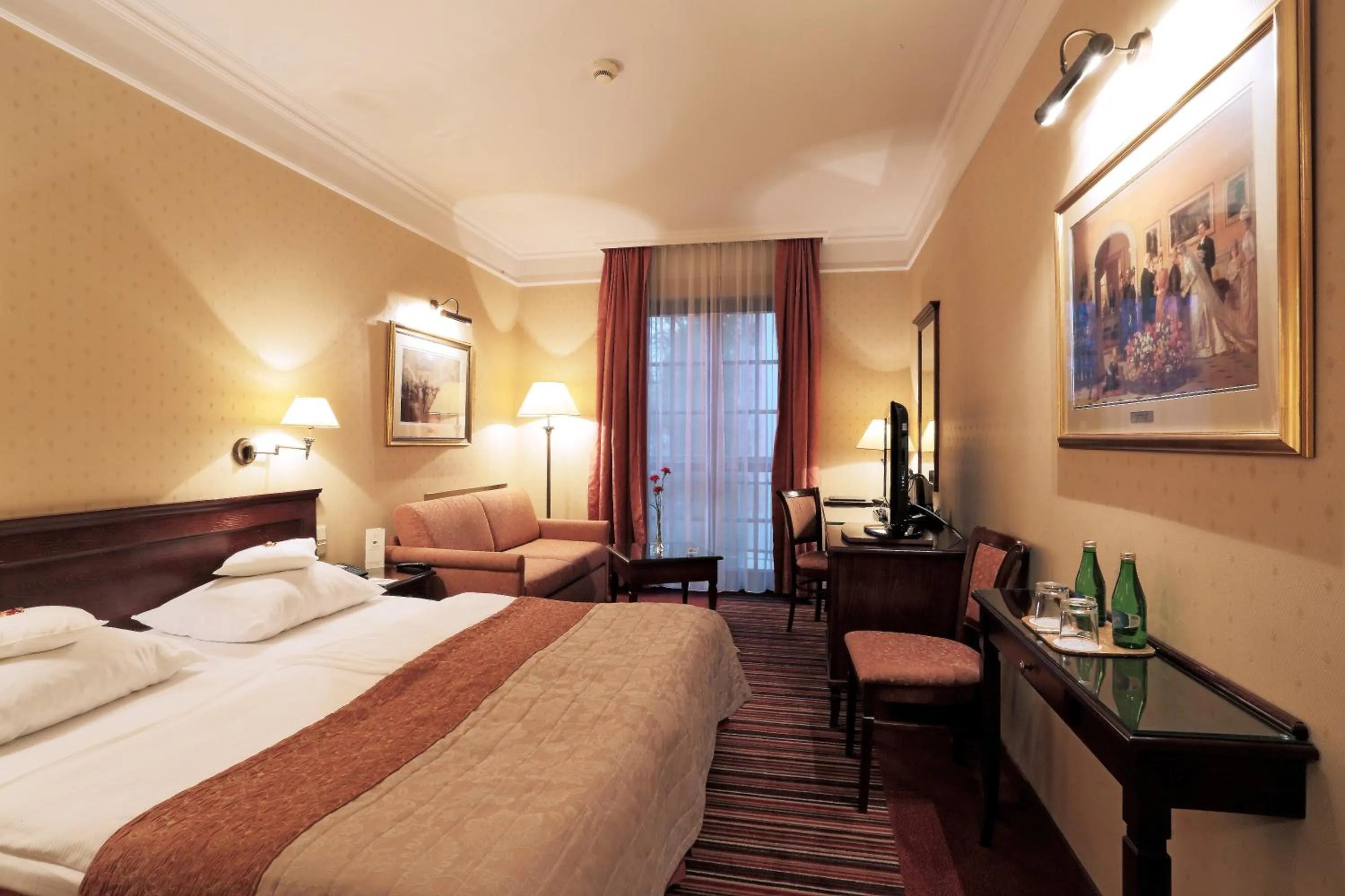 Photo of the whole room, Bed in Hotel Branicki