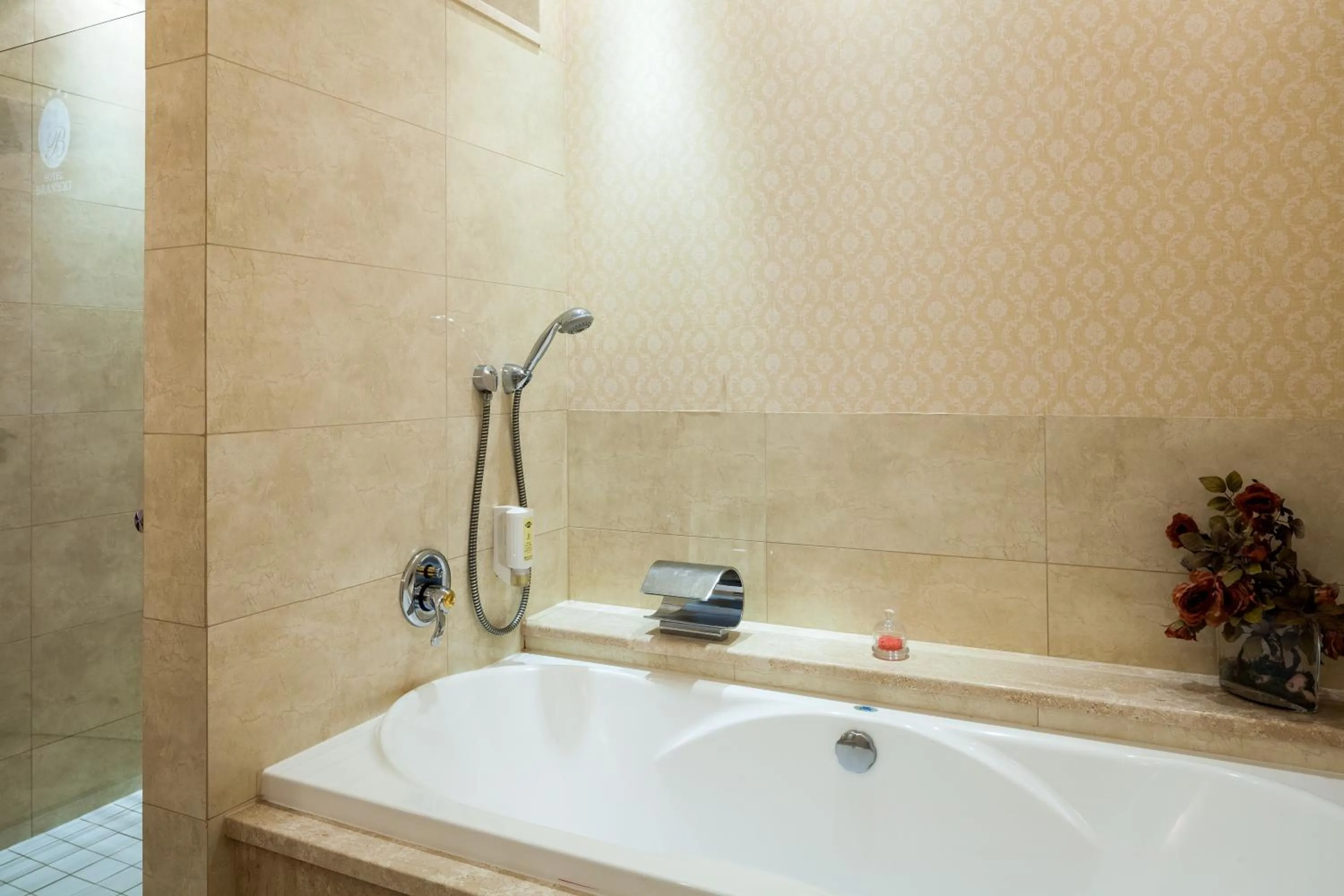 Bathroom in Hotel Branicki