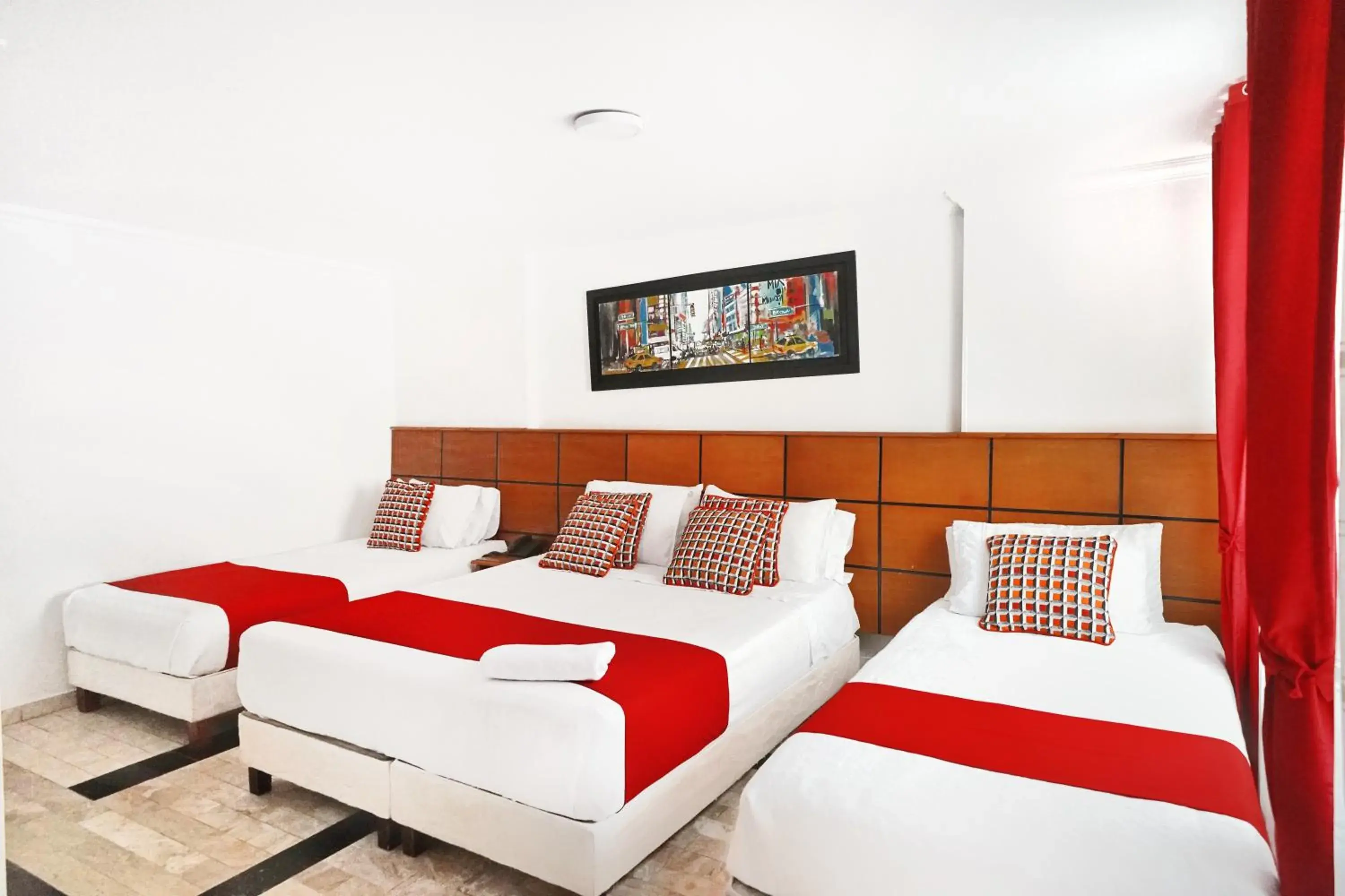 Economy Triple Room in Hotel Embajada Real Economy Triple Room in Hotel Embajada Real