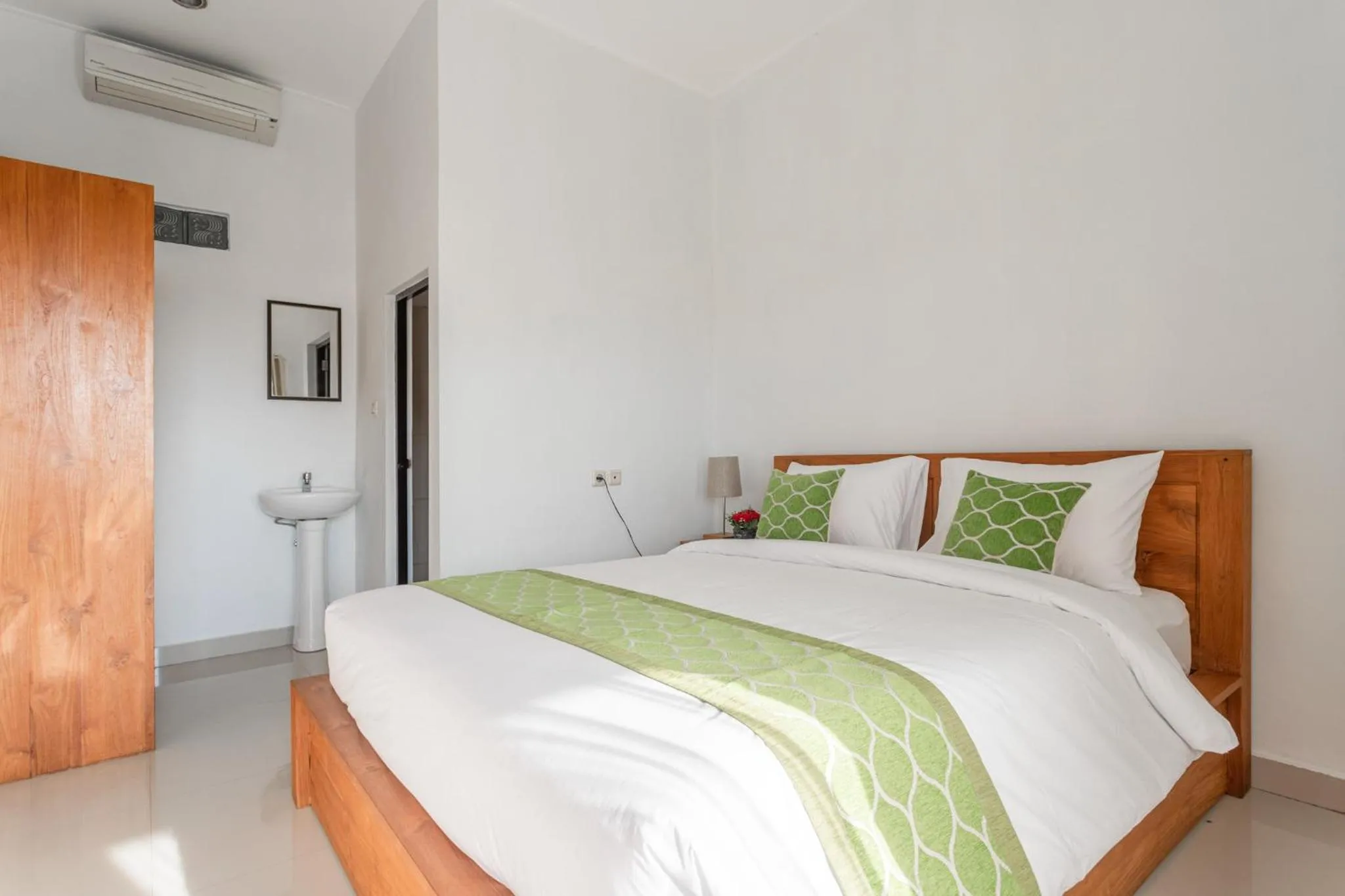 Cempaka Mas guest house canggu