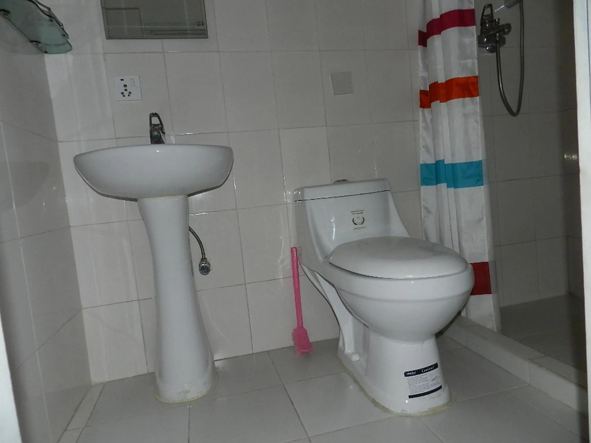 Bathroom in Le Rhododendron Chambres D'hotes