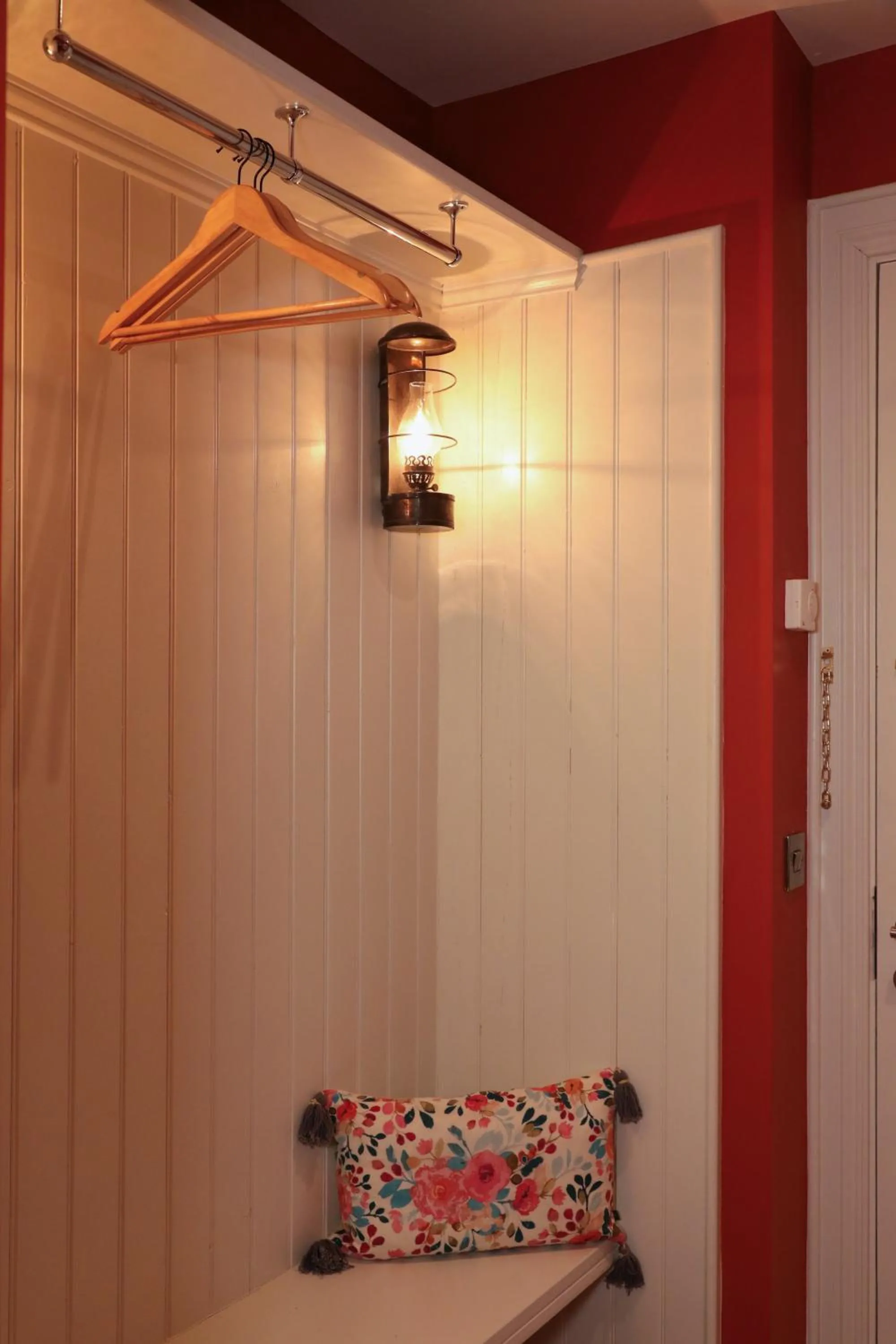 wardrobe in The Dundrum Inn B&B