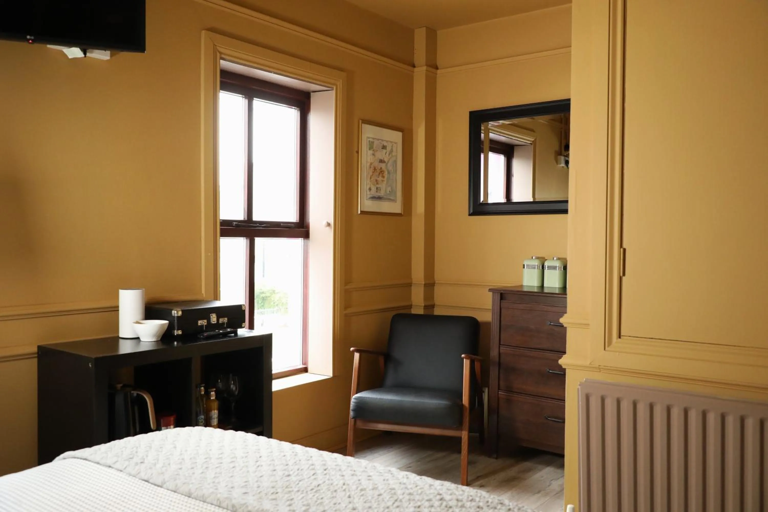 Bed in The Dundrum Inn B&B