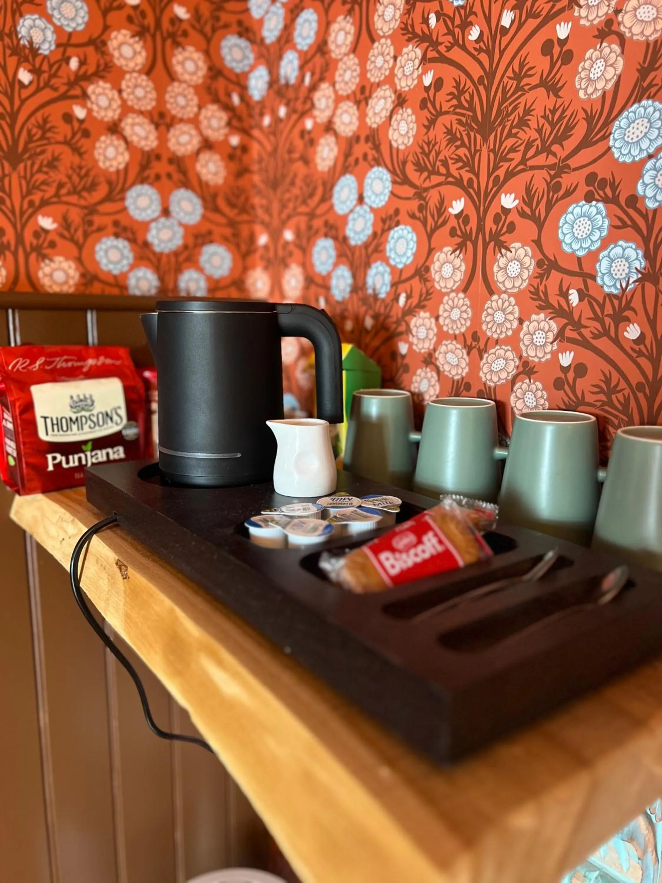 Coffee/tea facilities in The Dundrum Inn B&B