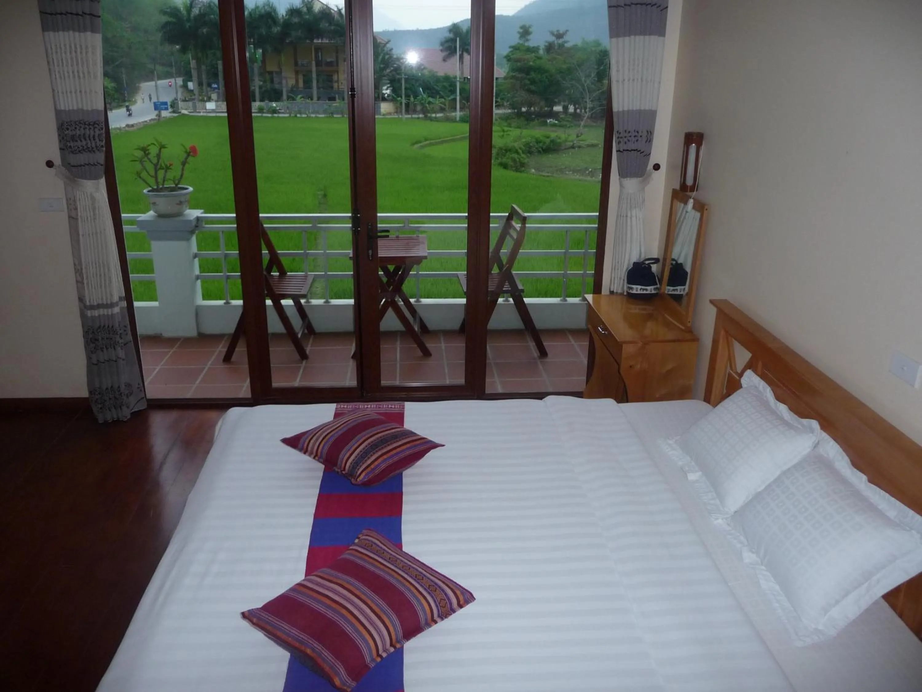 Photo of the whole room, Bed in Mai Chau Valley View Hotel
