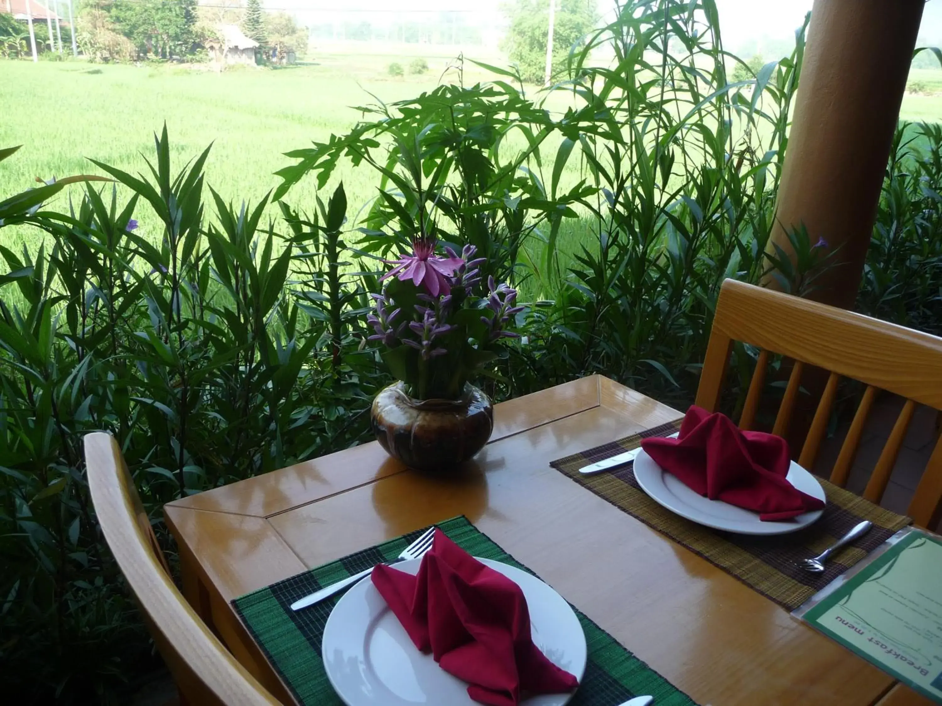 Restaurant/places to eat in Mai Chau Valley View Hotel Restaurant/places to eat in Mai Chau Valley View Hotel