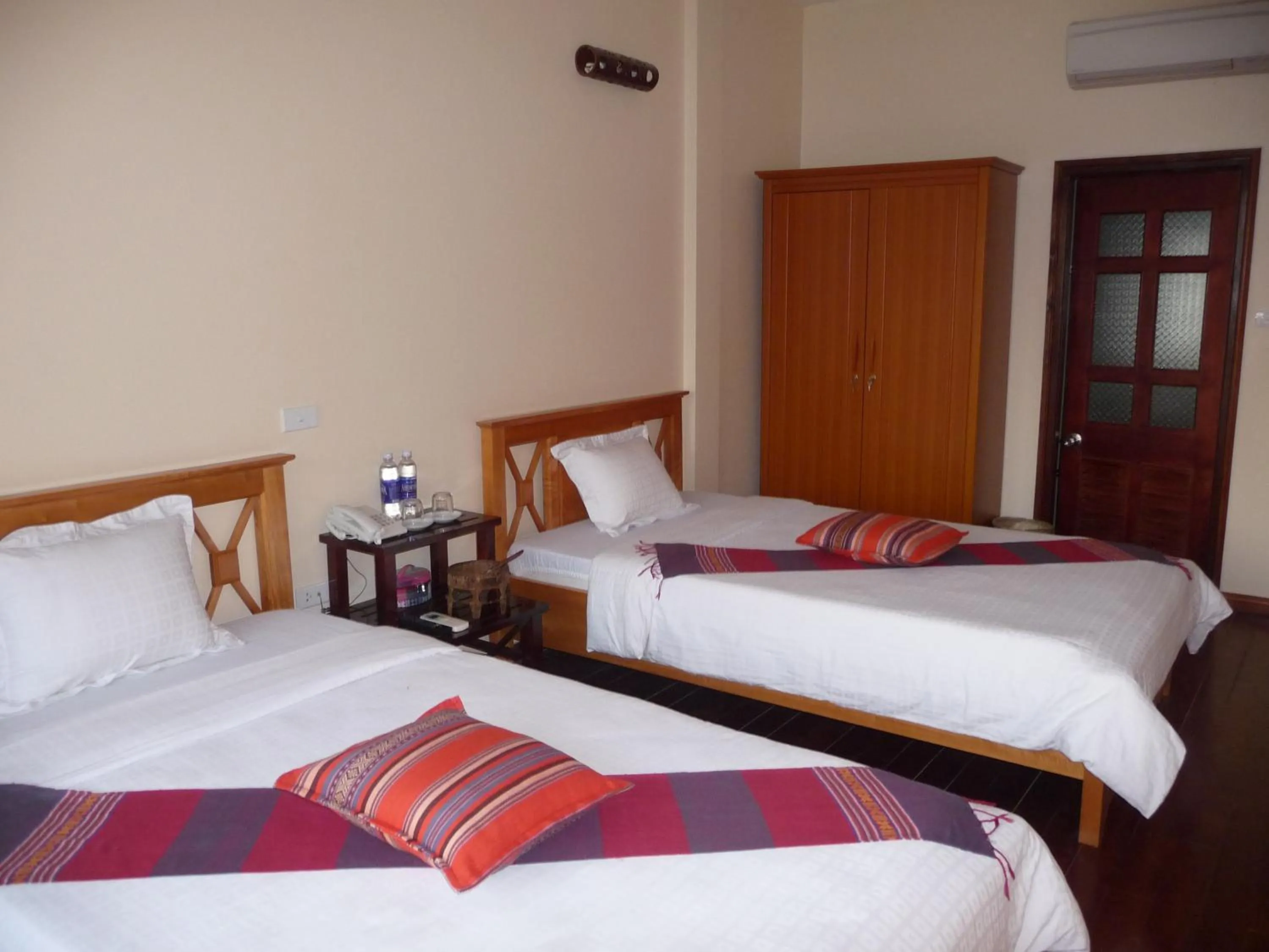 Photo of the whole room, Bed in Mai Chau Valley View Hotel