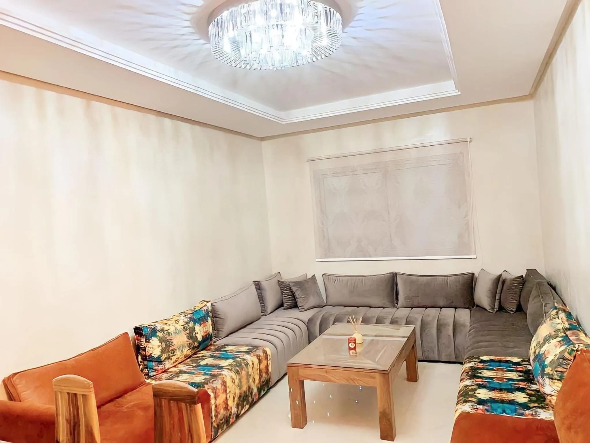 Two-Bedroom Apartment in Superbe appartement en résidence avec piscines