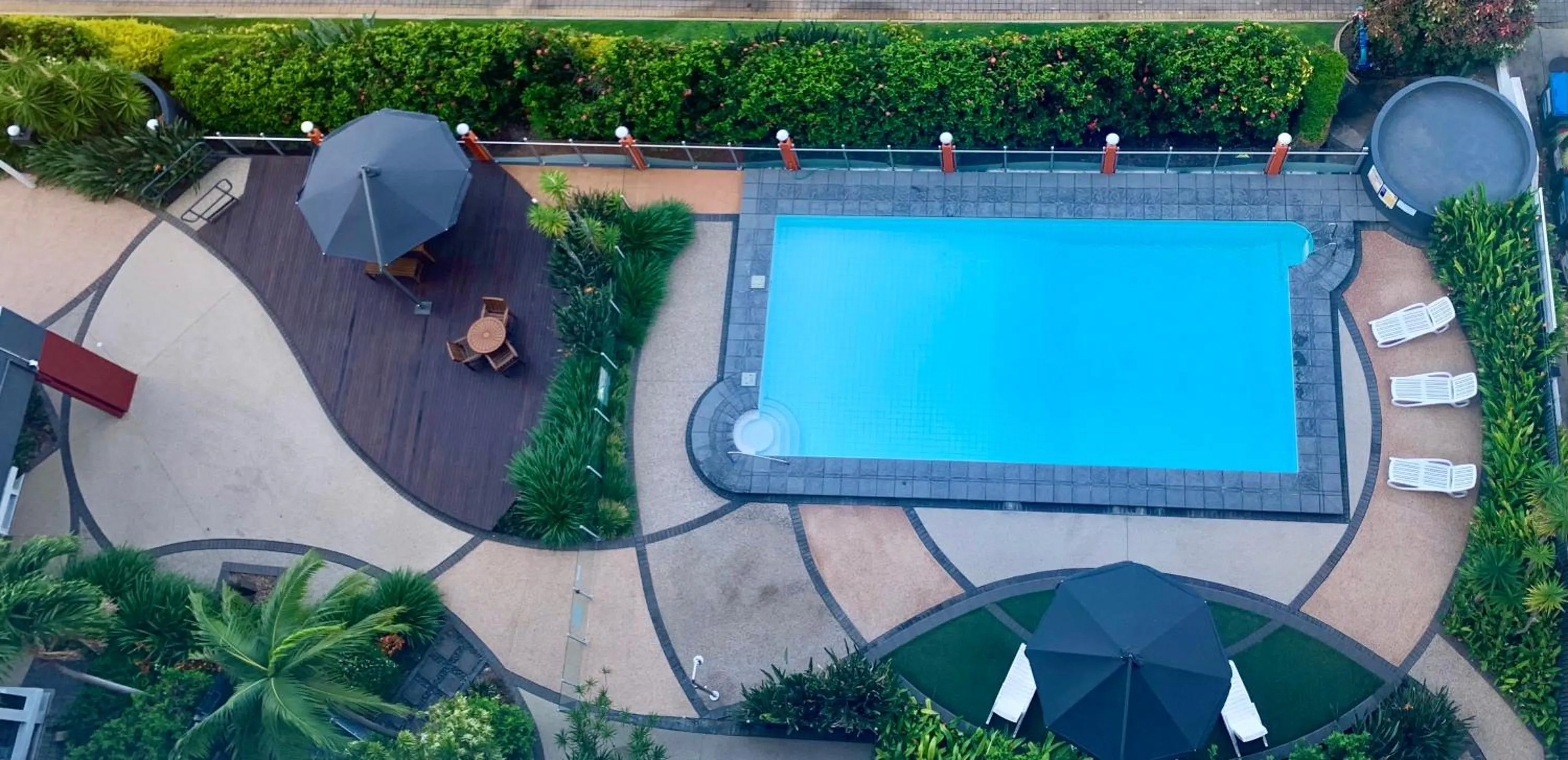 Swimming pool in Seafront Studio The Strand