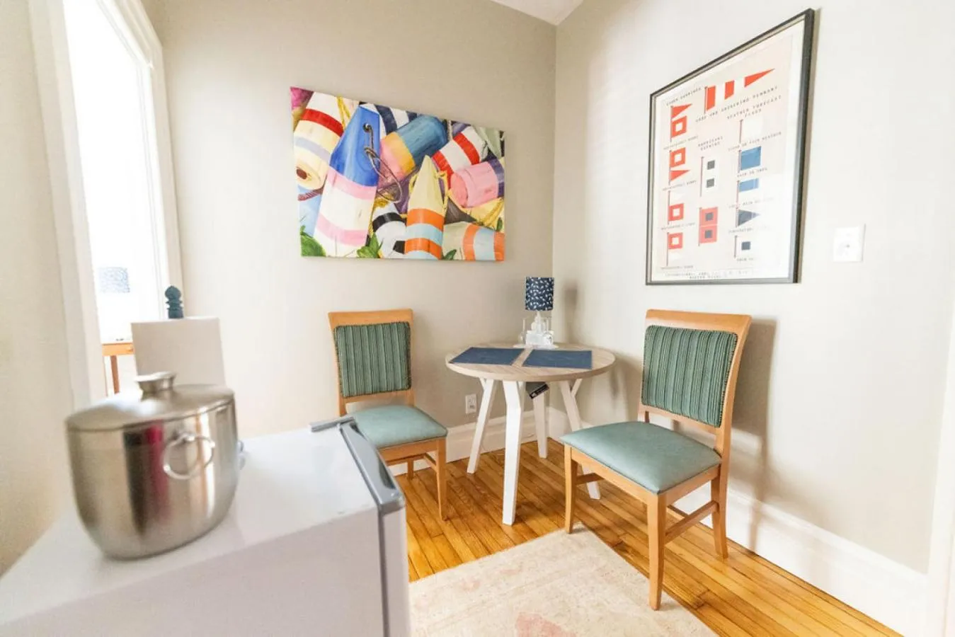 Seating area in The Edenton Collection-Captain's Quarters Inn