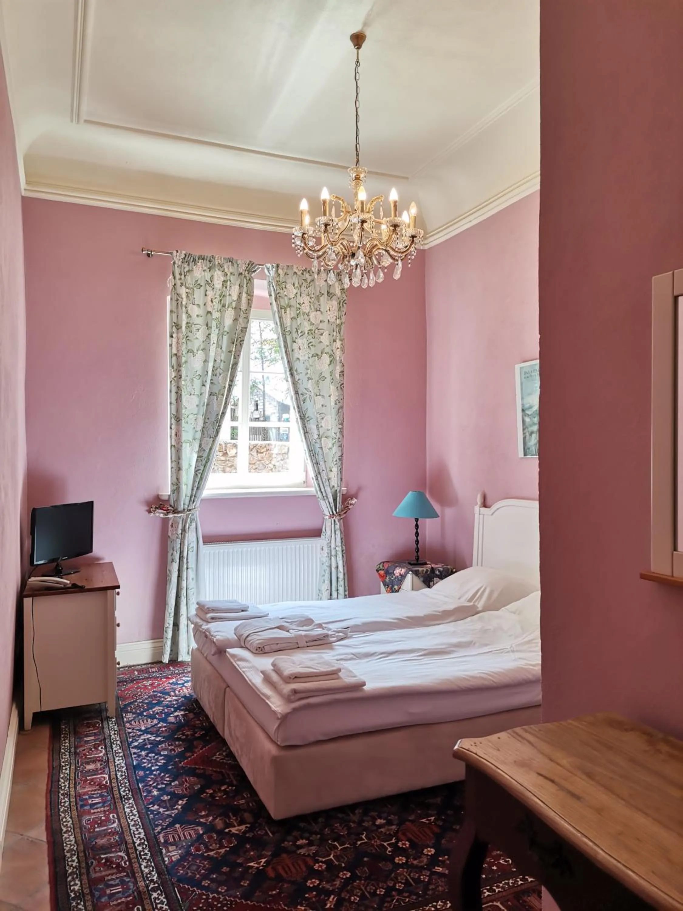 Bed in Hotel Palac Staniszow