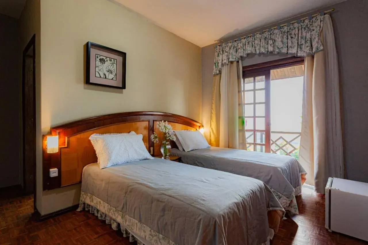 Deluxe Double or Twin Room with Pool Access in Spaço Vale do Jordão Guarapuava Deluxe Double or Twin Room with Pool Access in Spaço Vale do Jordão Guarapuava