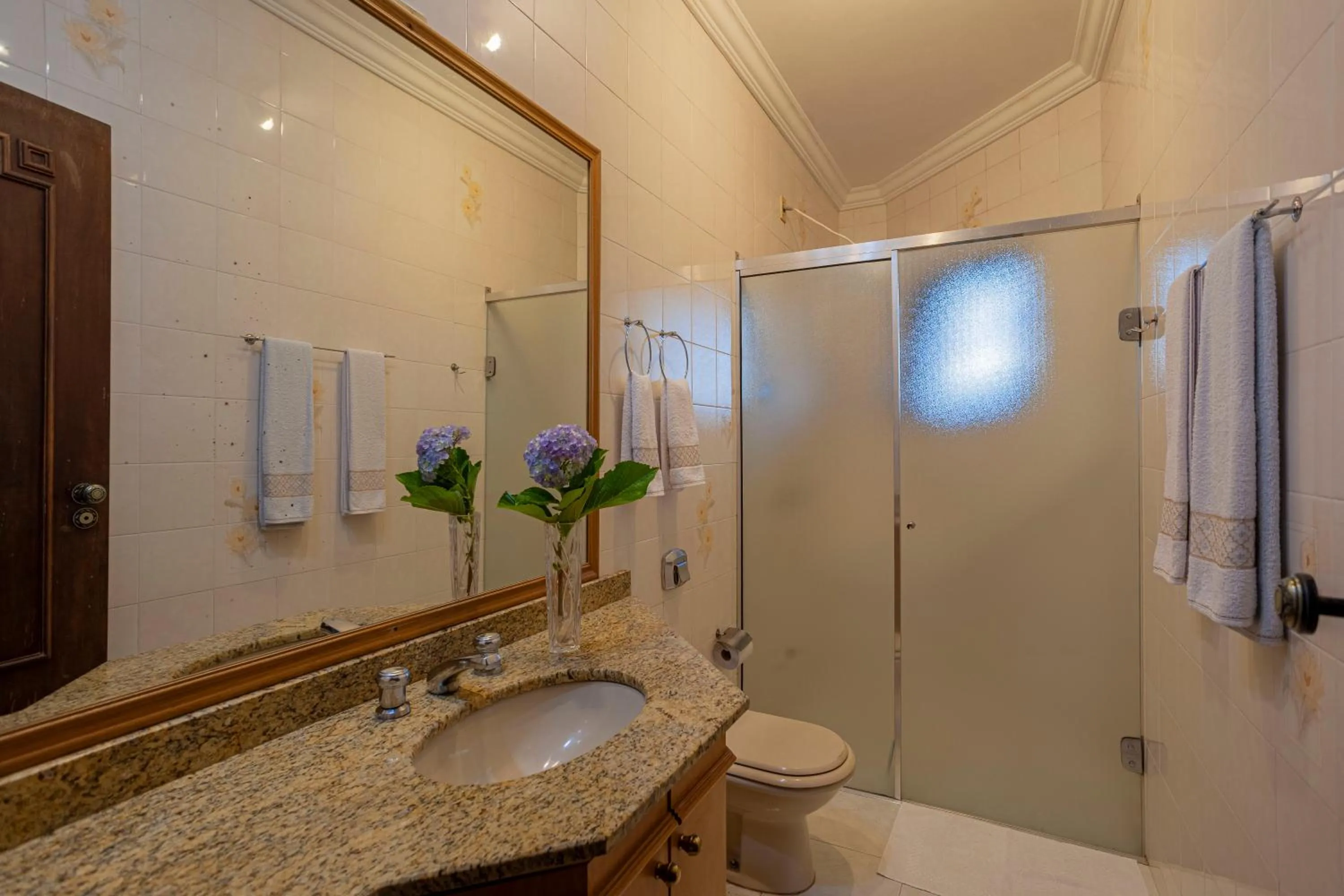 Bathroom in Spaço Vale do Jordão Guarapuava