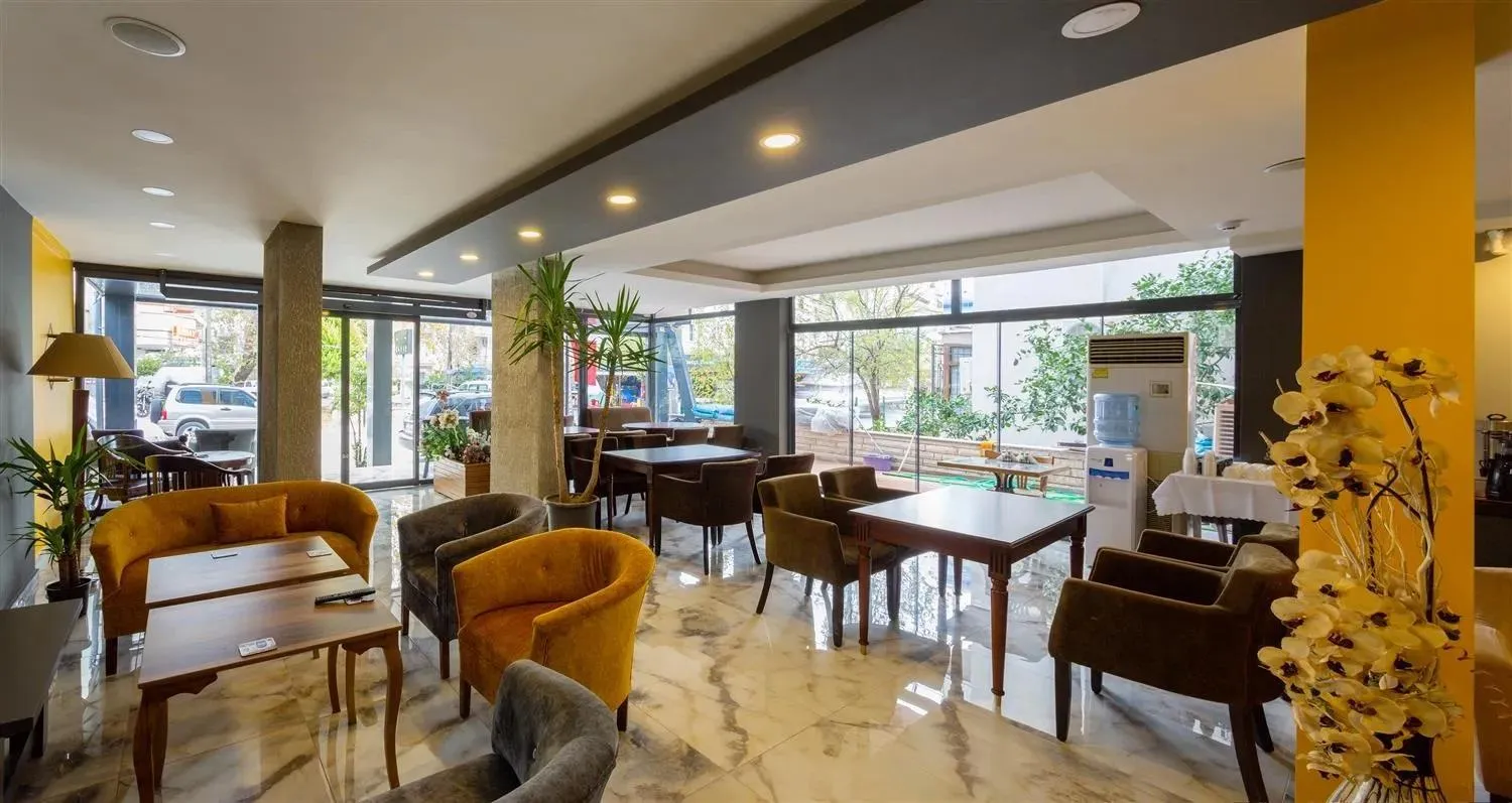 Seating area in Namaste Otel