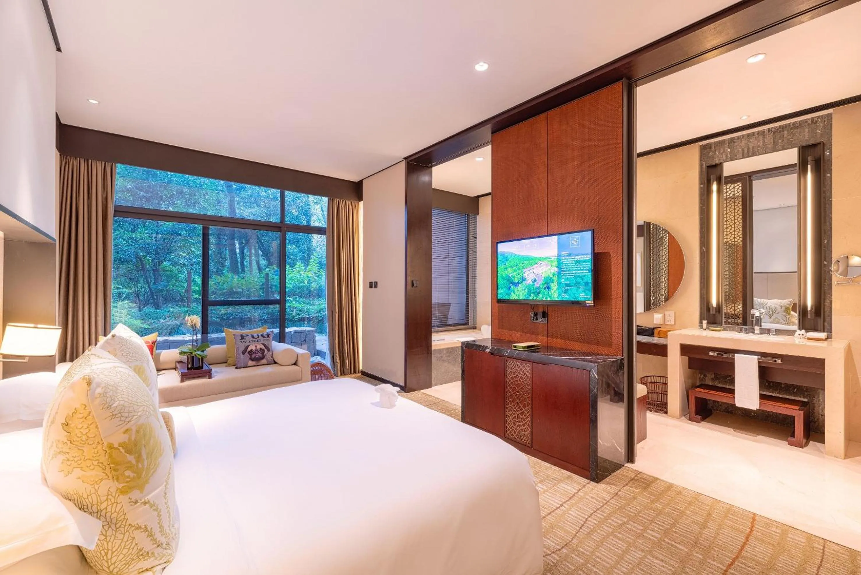 pet friendly in Millennium Resort Hangzhou