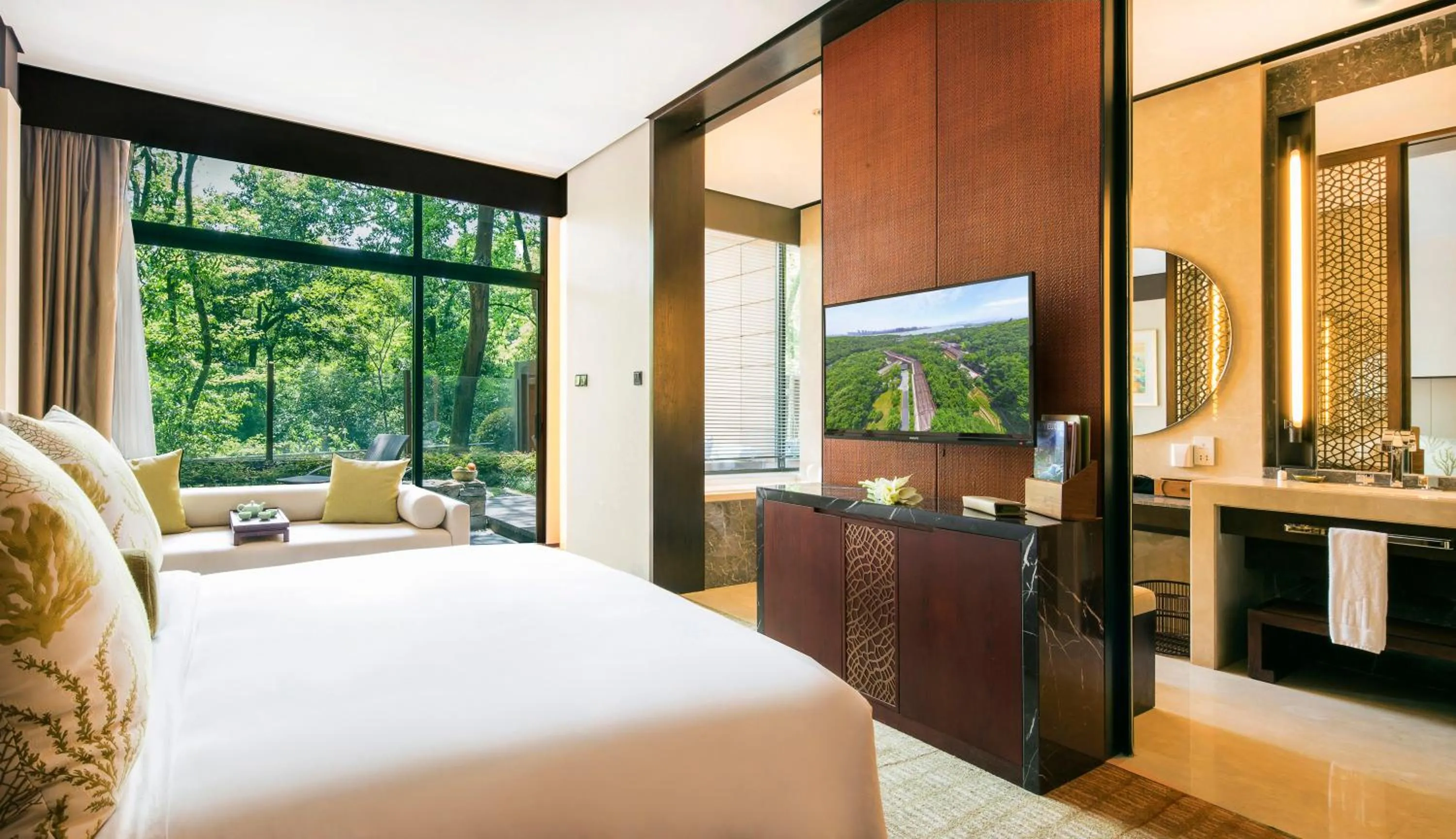 Toilet in Millennium Resort Hangzhou