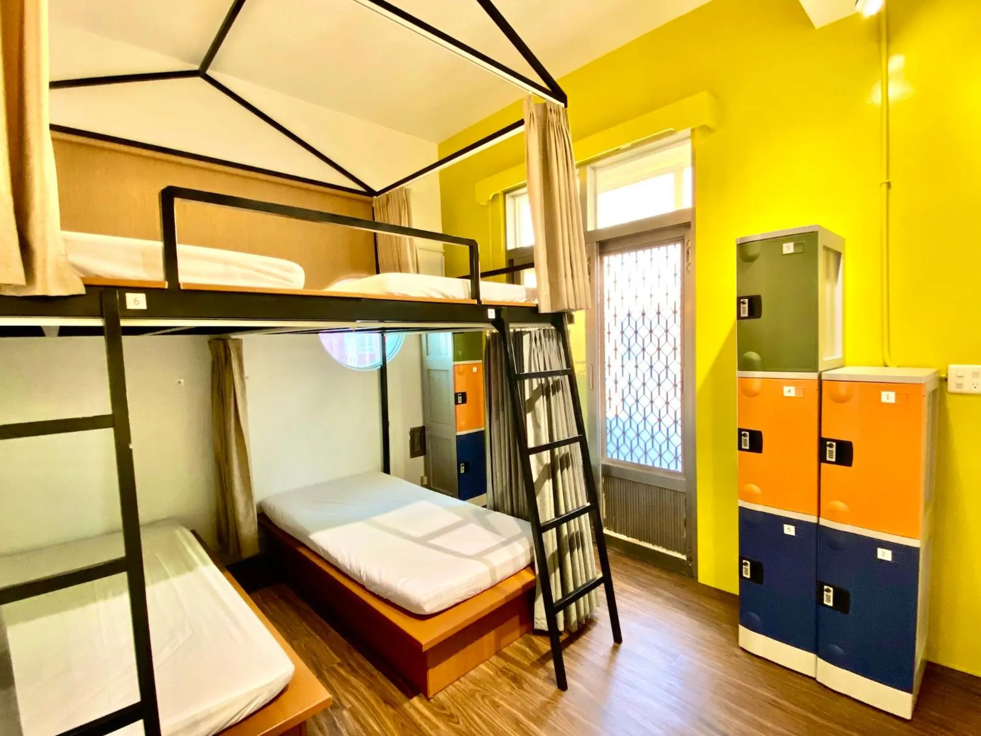 bunk bed, Bed in 澎湖北吉光背包客民宿 Bayhouse Hostel Penghu