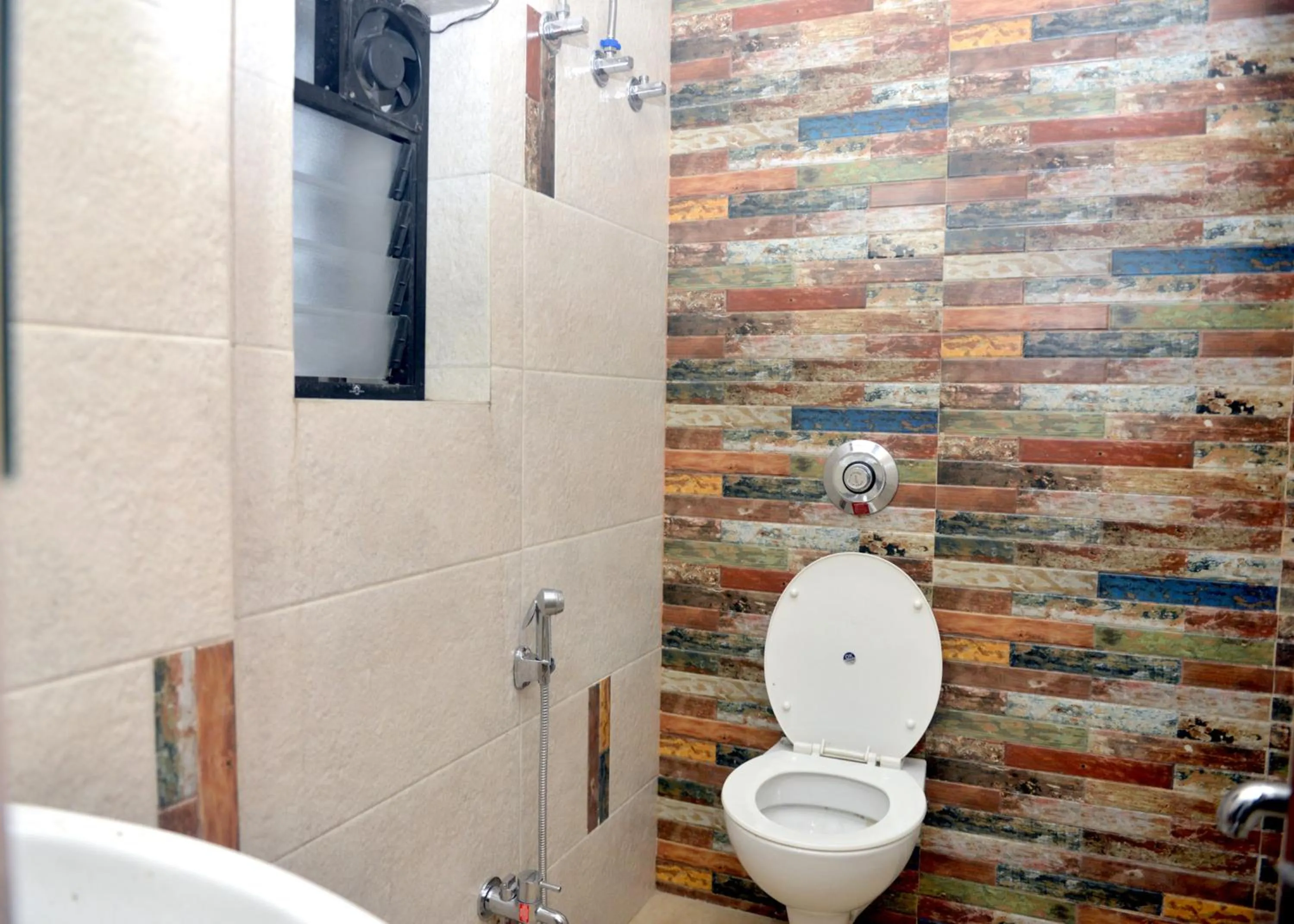 Bathroom in Paradise Homestay Civil Lines