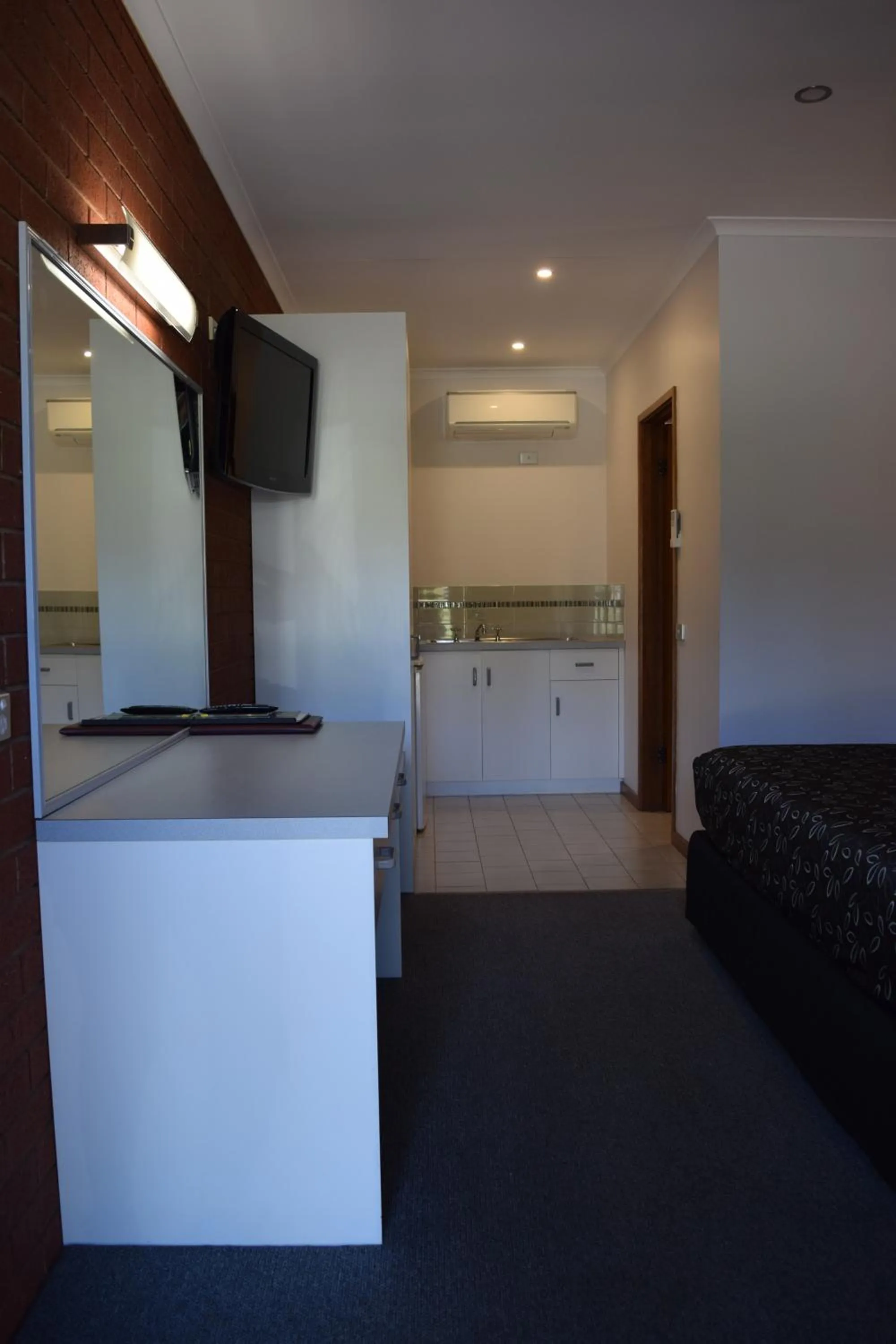 Photo of the whole room in Barooga River Gums Motor Inn