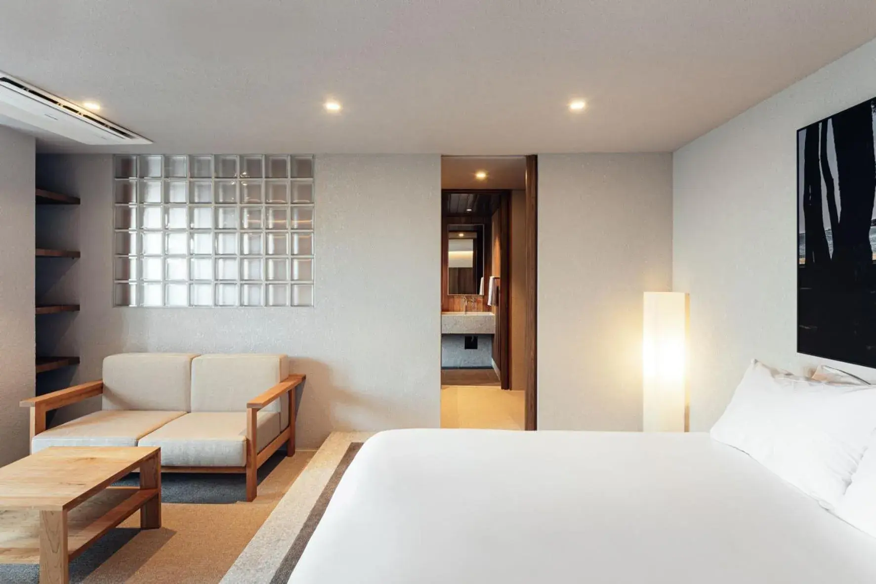 Photo of the whole room, Bed in IJE Namhae Photo of the whole room, Bed in IJE Namhae