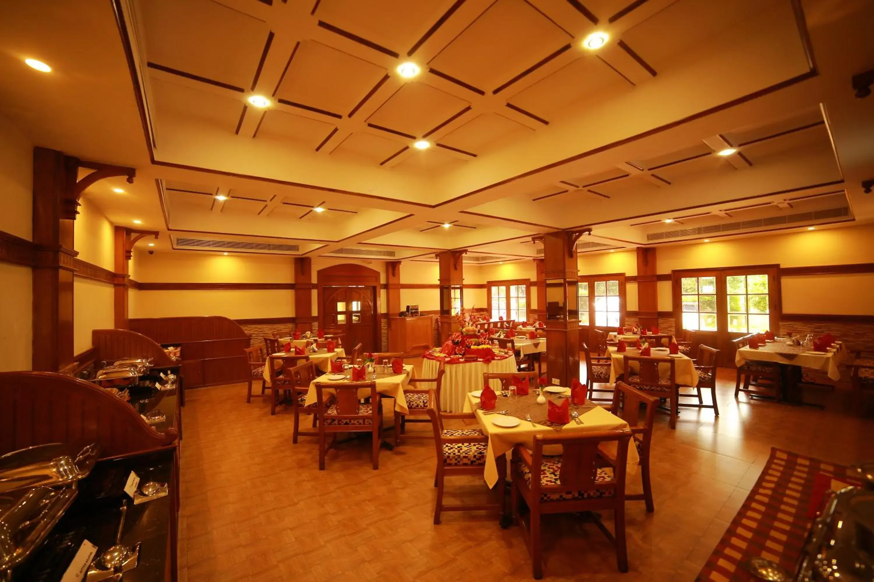 Restaurant/places to eat in Quality Airport Hotels Restaurant/places to eat in Quality Airport Hotels